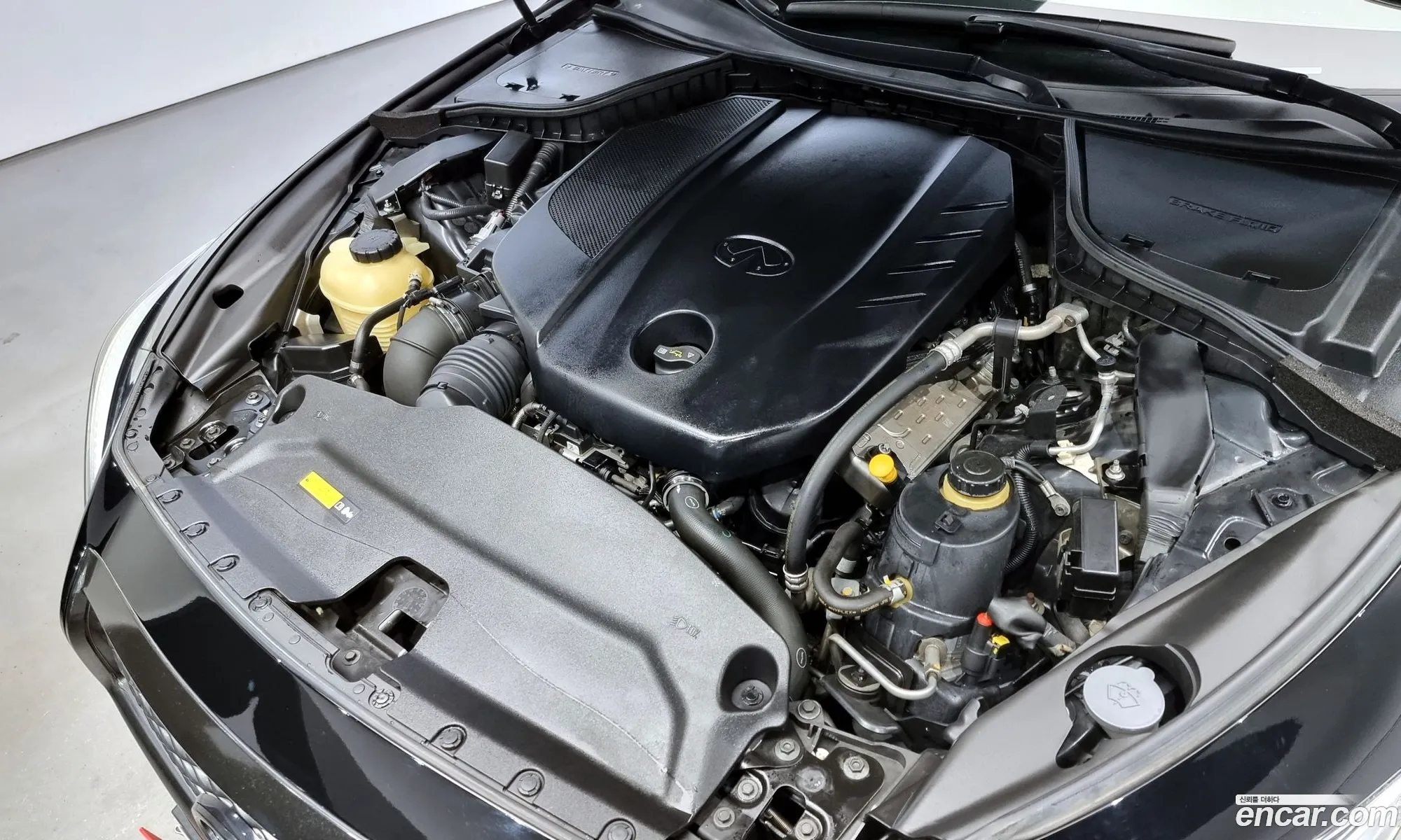 Infiniti Q50 22D Premium - фотография 3774788