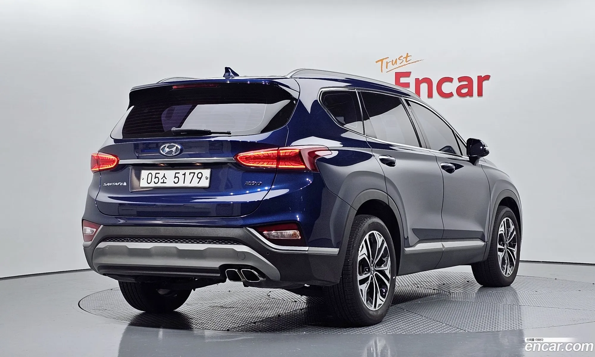 Hyundai Santa Fe Diesel 20 2Wd 2019 - фотография 12654930