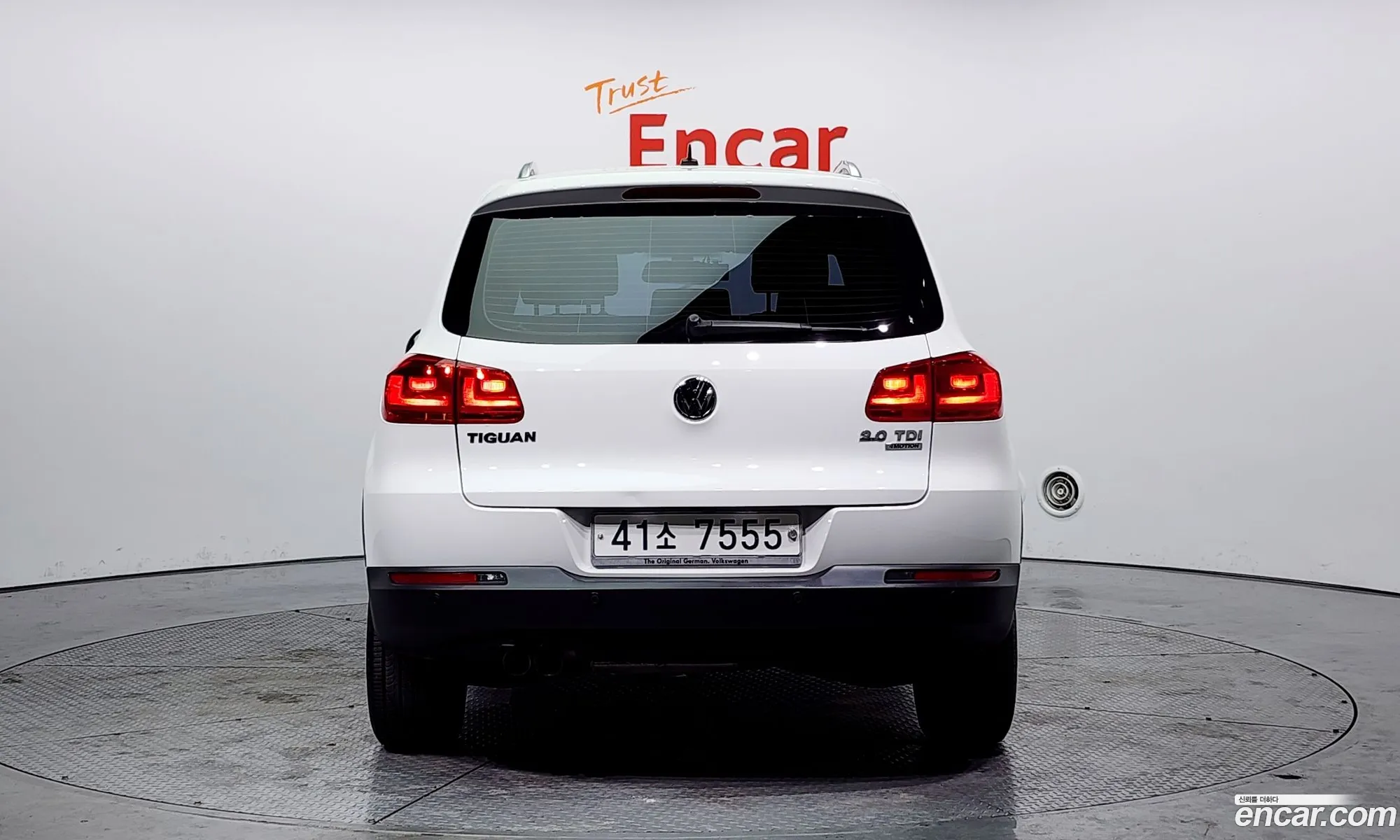 Volkswagen Tiguan I 20 Tdi Comfort 2014 - фотография 8020285
