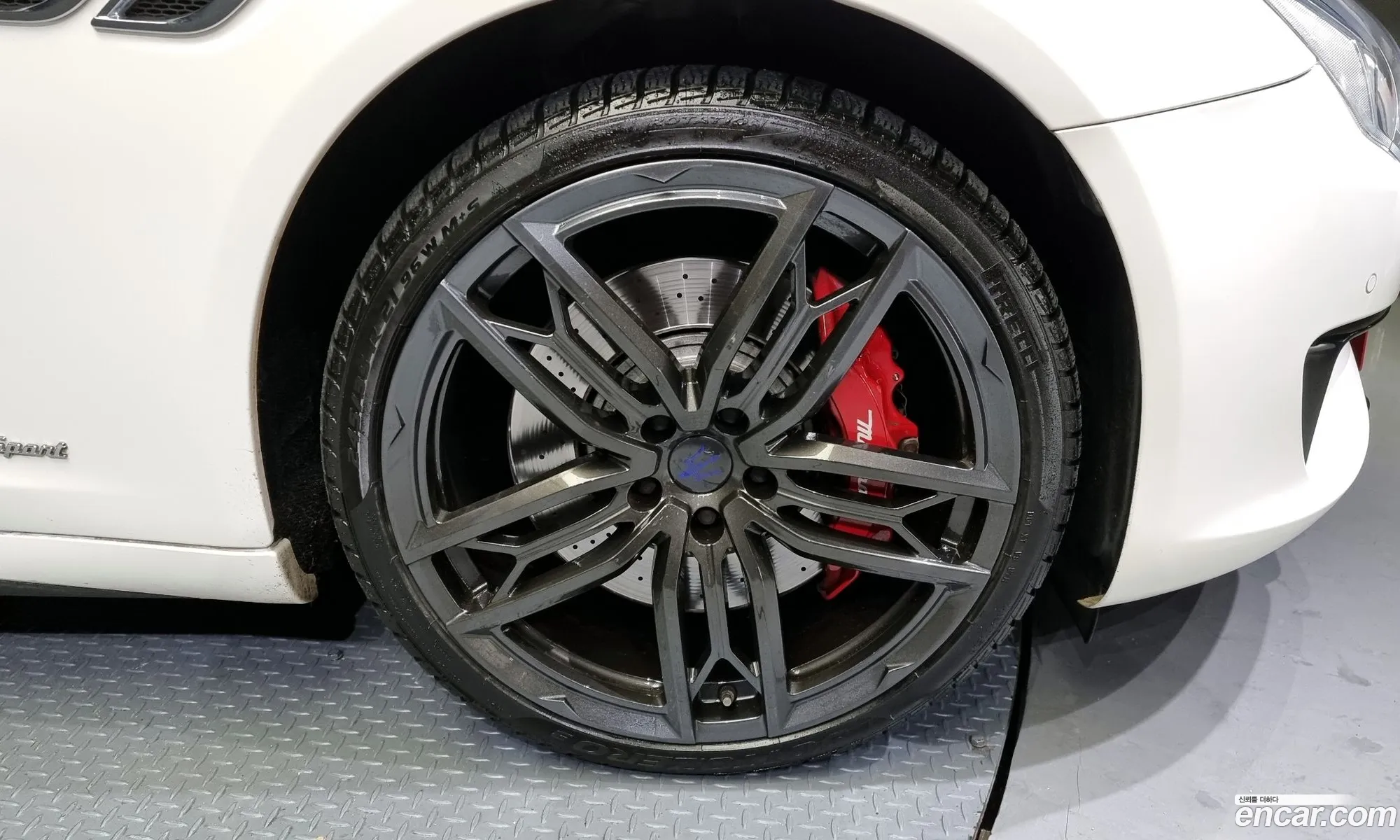 Maserati Quattroporte Vi Gts 38 V8 Gran Sports 2019 - фотография 4670327