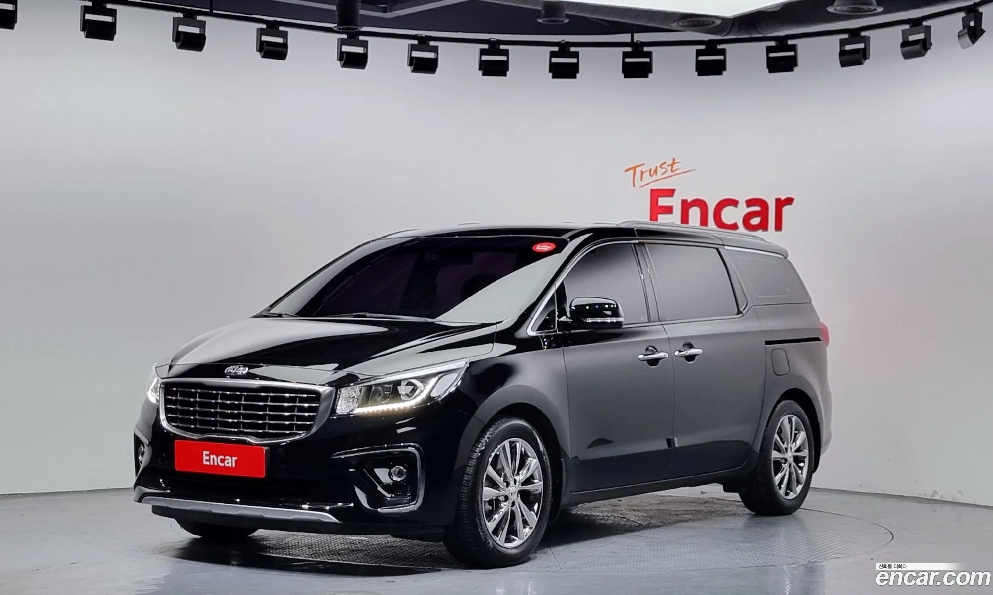Kia Carnival Iii 9-Seater Prestige 2019 - фотография 15698747