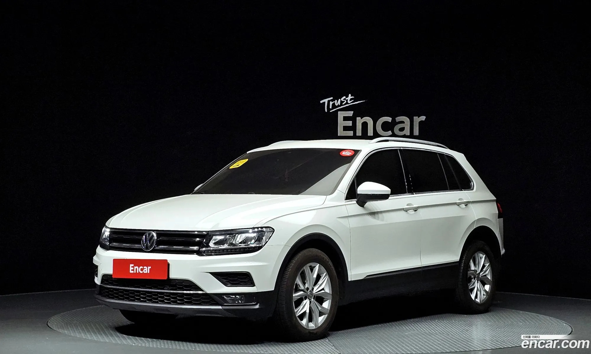 Volkswagen Tiguan Ii 20 Tdi Premium 2018 - фотография 8087989