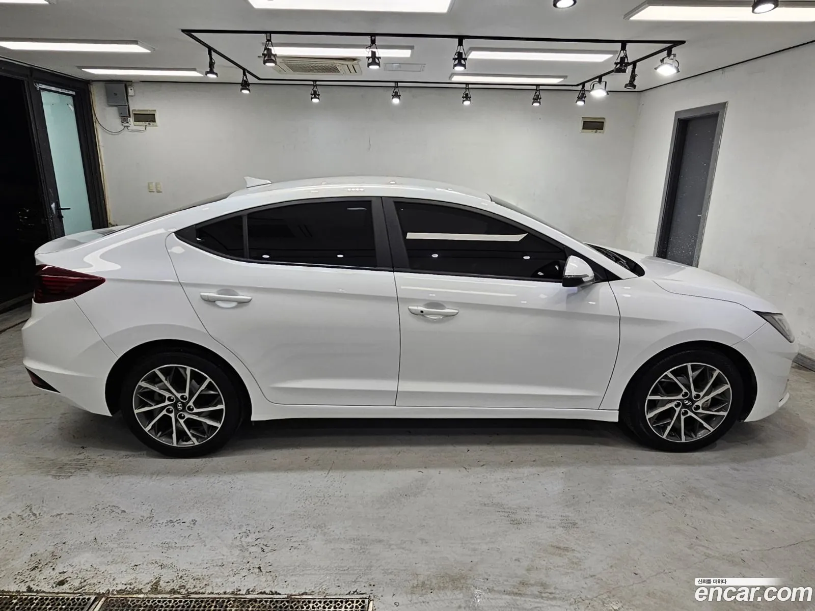 Hyundai Avante Vi 16 2019 - фотография 19163934