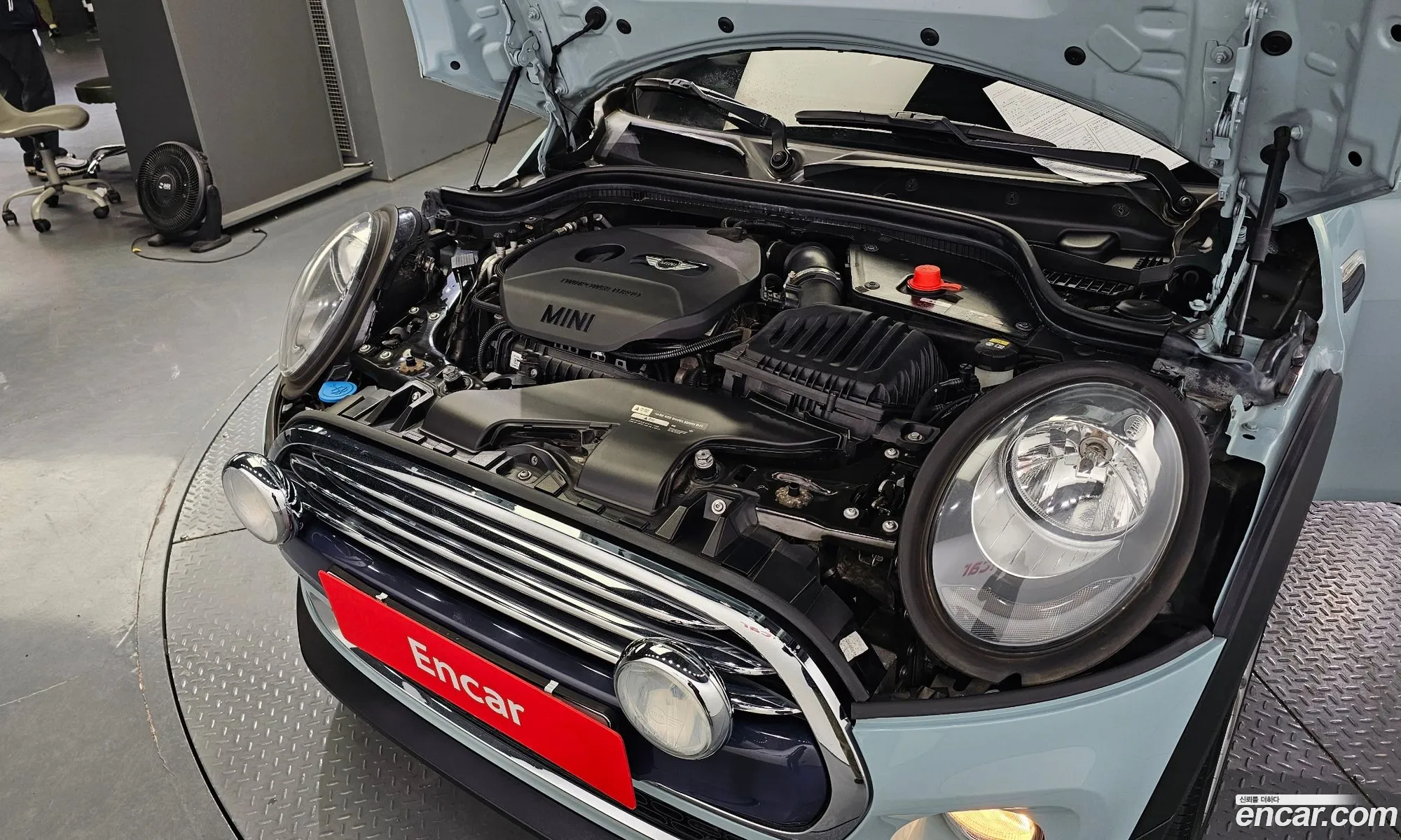 Mini Cooper Retro Blue Edition 2018 - фотография 3891576