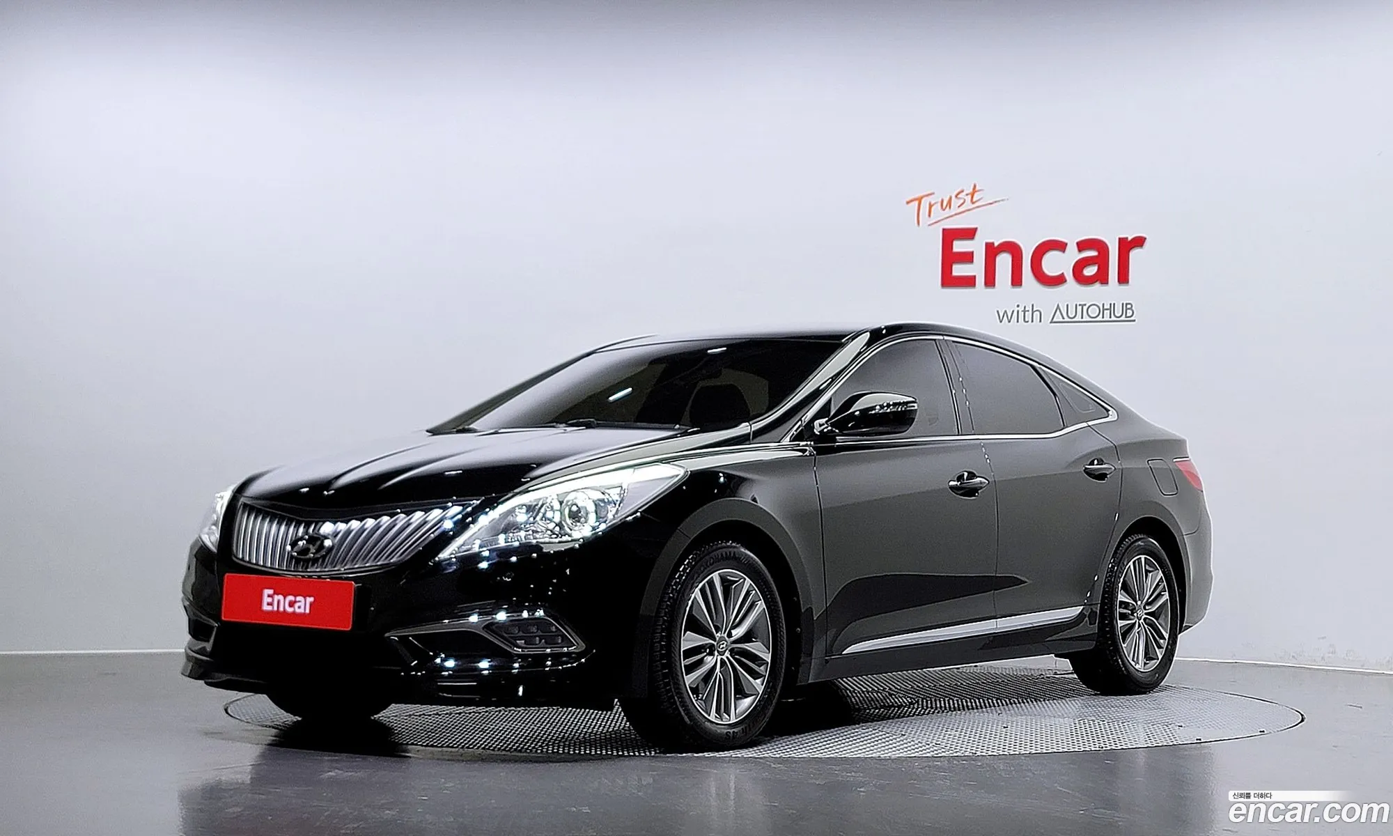 Hyundai Grandeur V Hg240 Modern 2015 - фотография 12297786