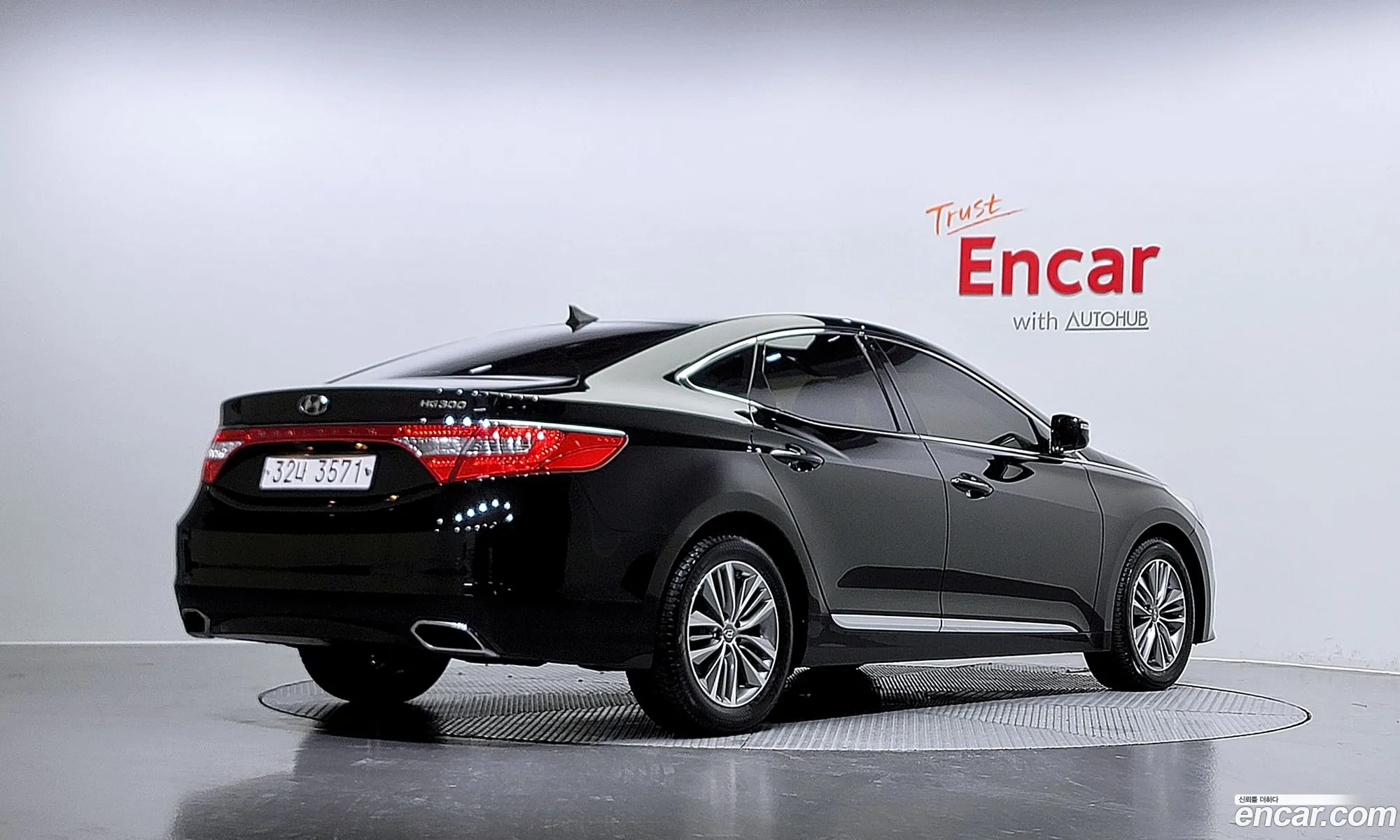 Hyundai Grandeur V Hg240 Modern 2015 - фотография 12297787