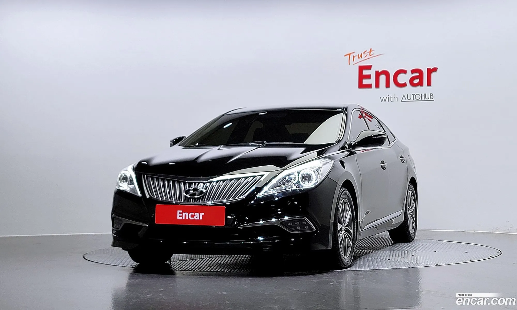 Hyundai Grandeur V Hg240 Modern 2015 - фотография 12297788