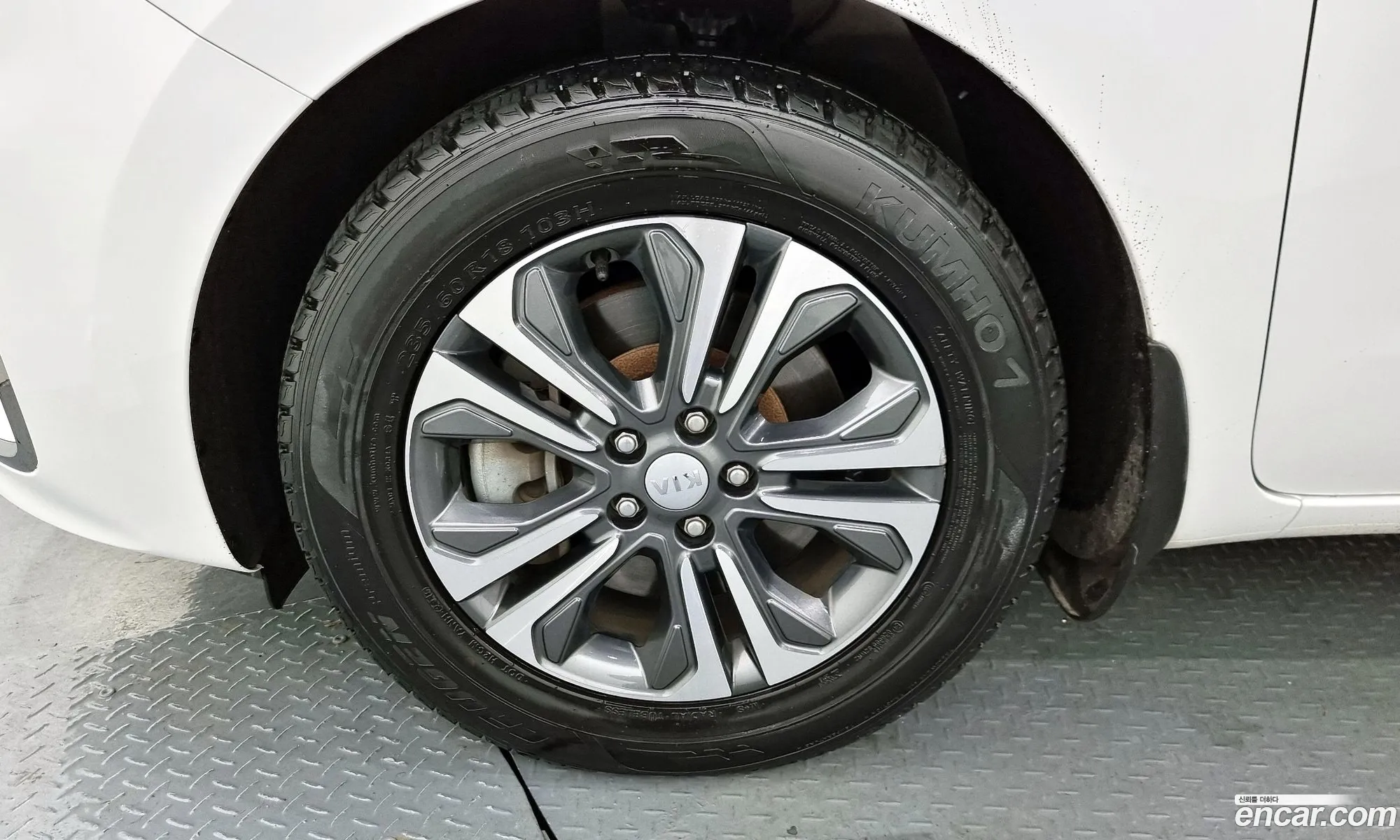 Kia Carnival Iii 9-Seater Luxury 2019 - фотография 17186537