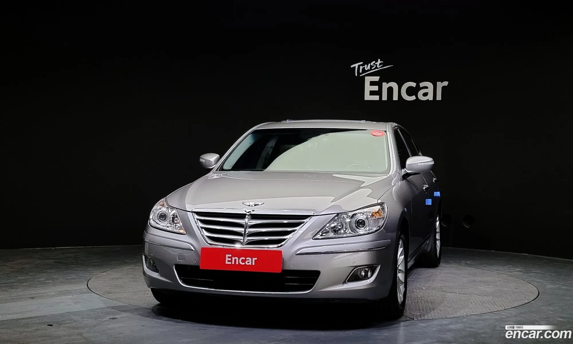 Hyundai Genesis I Bh330 Luxury 2010 - фотография 15979346