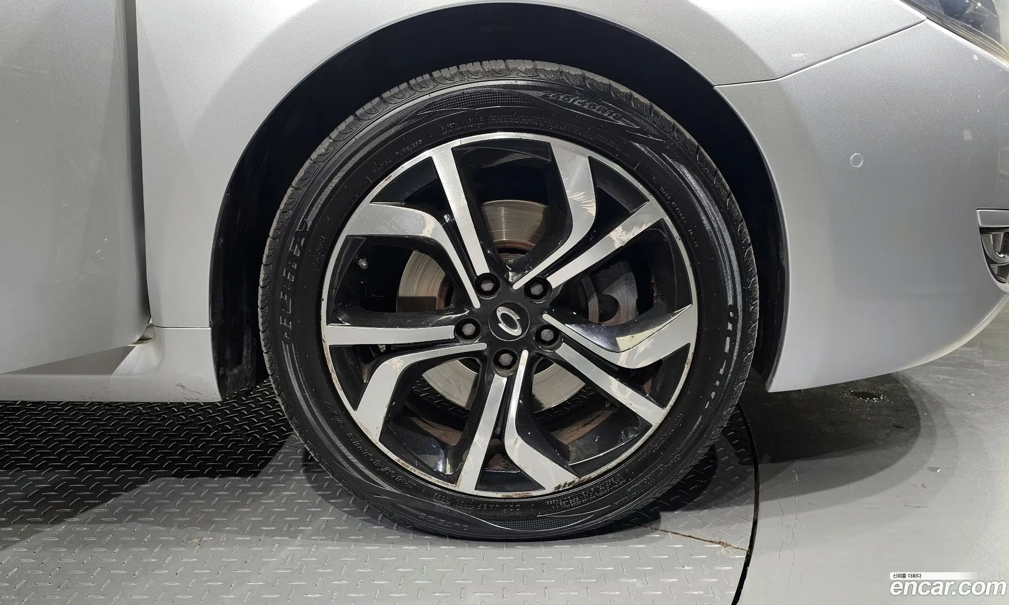 Renault Samsung Sm7 Re 2014 - фотография 10761229
