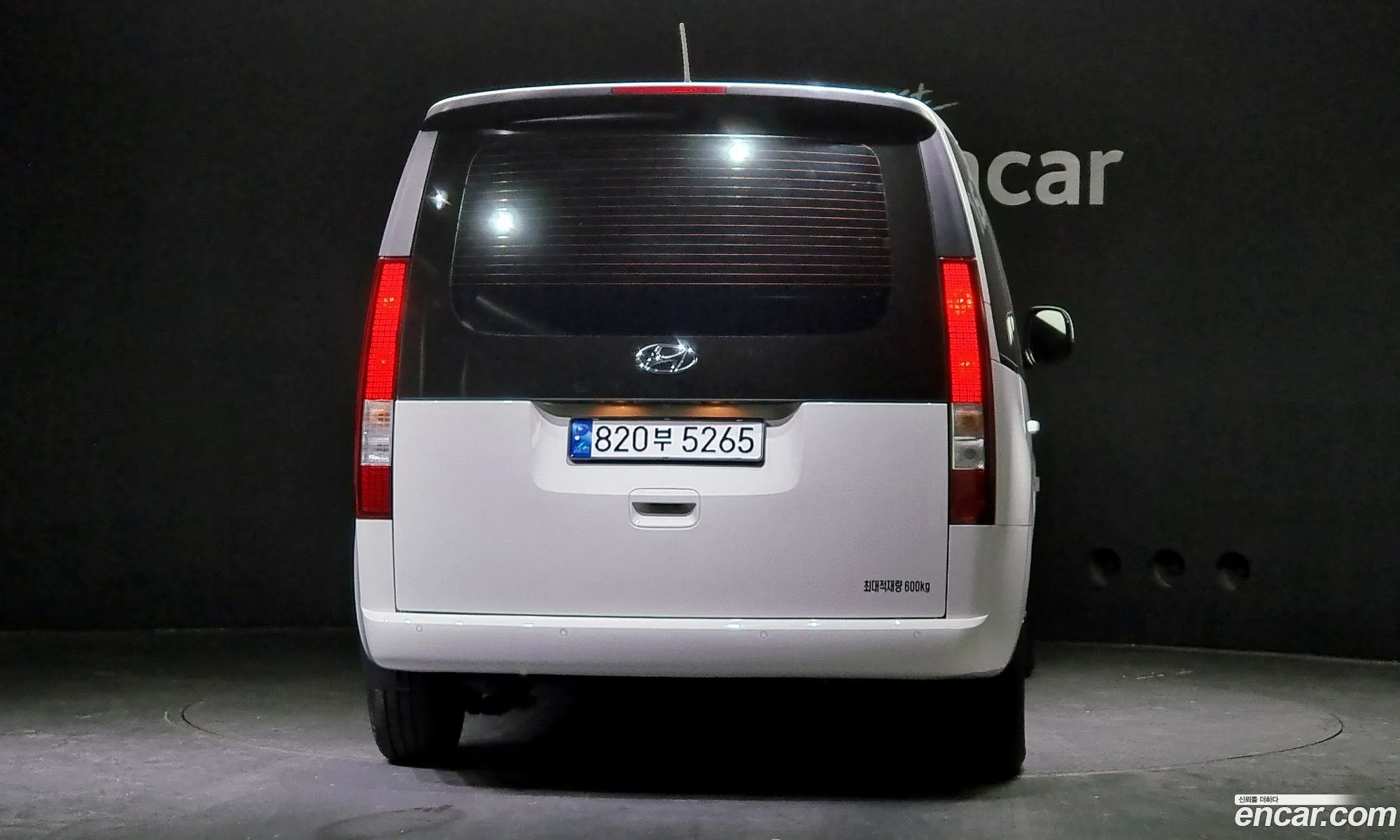 Hyundai Staria Cargo 5-Seater 2023 - фотография 12438265