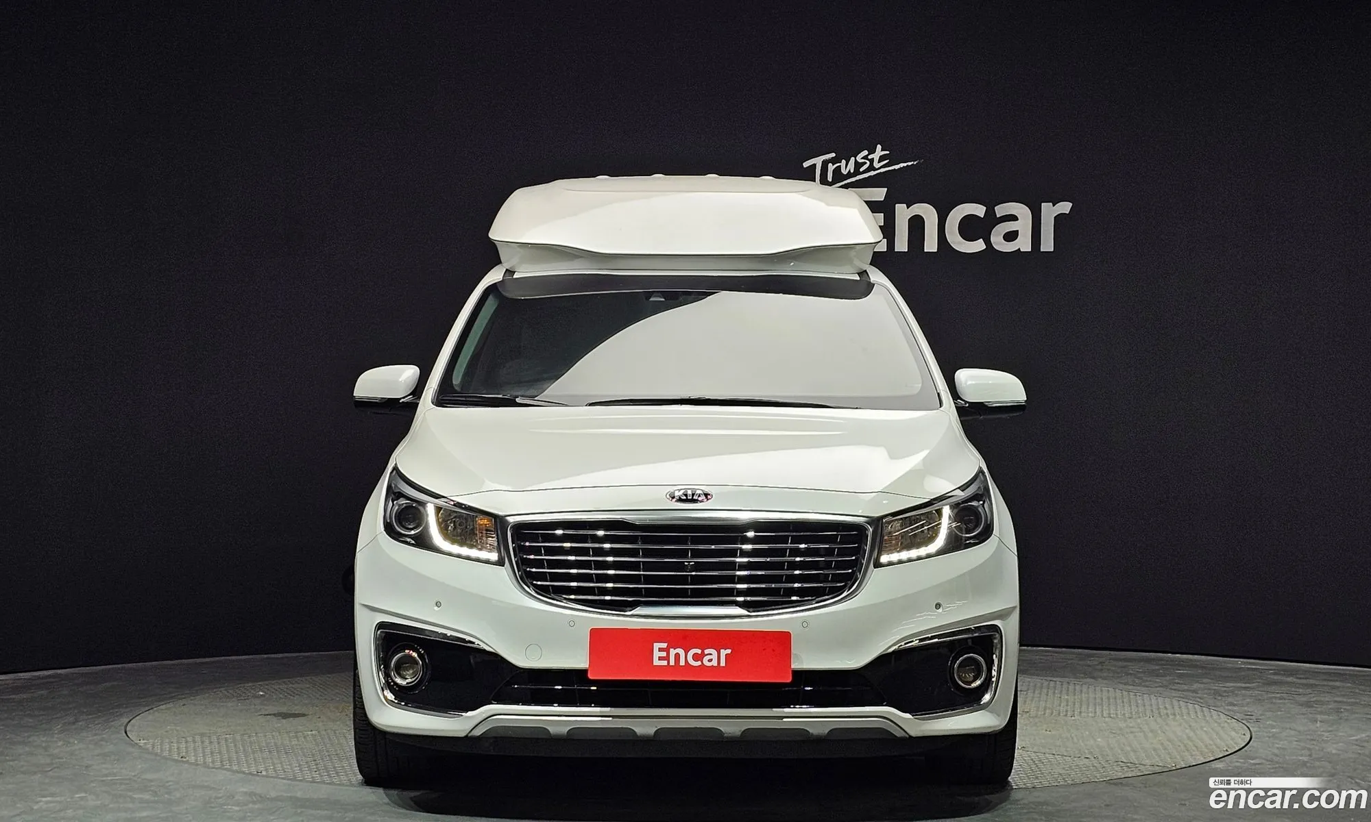 Kia Carnival Gasoline 9-Seater High Limousine Specially Equipped Company 2016 - фотография 11518252