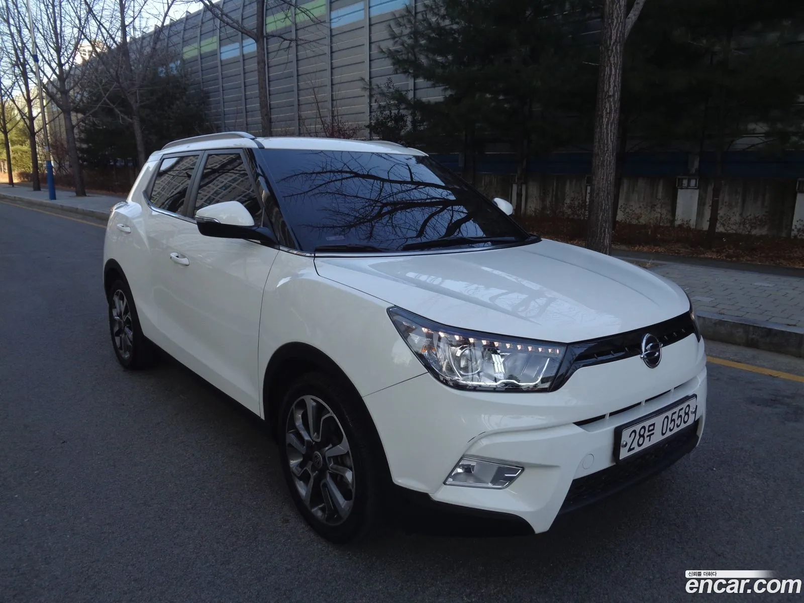 Ssangyong Tivoli Tivoli Vx 2Wd 2016 - фотография 17284730