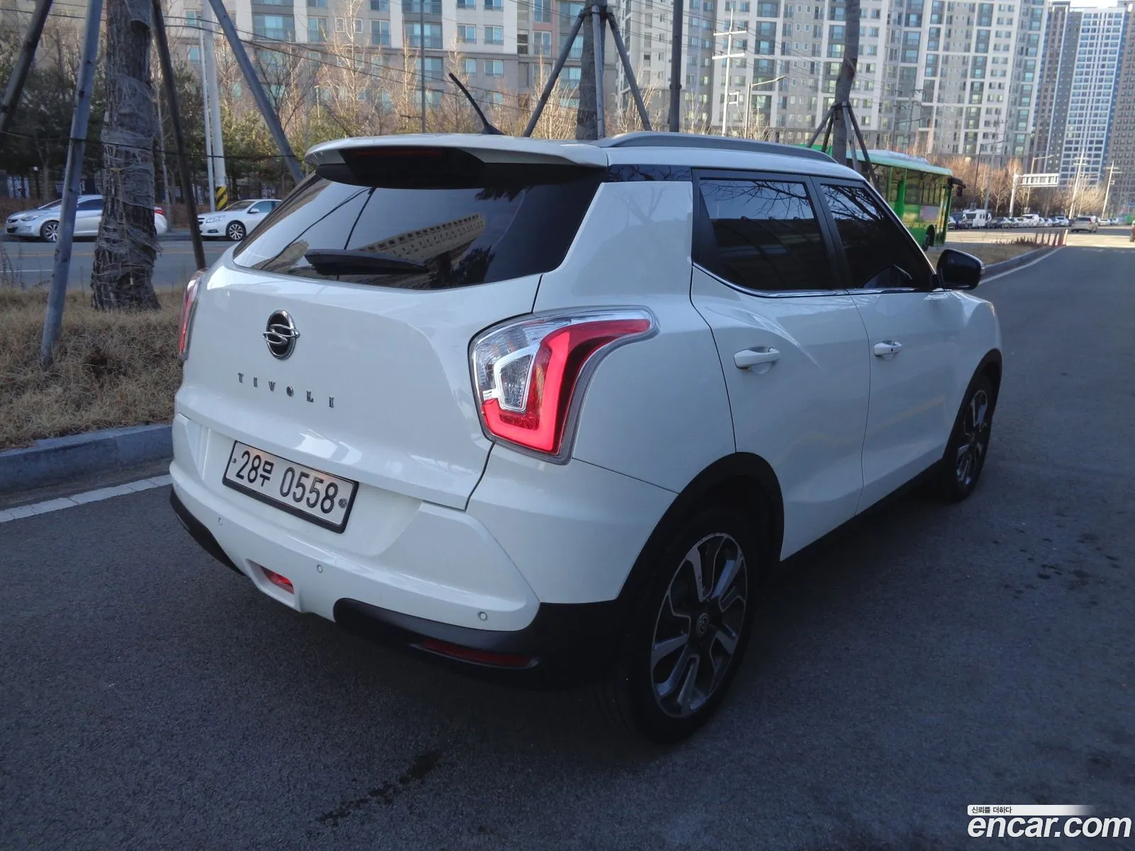 Ssangyong Tivoli Tivoli Vx 2Wd 2016 - фотография 17284733