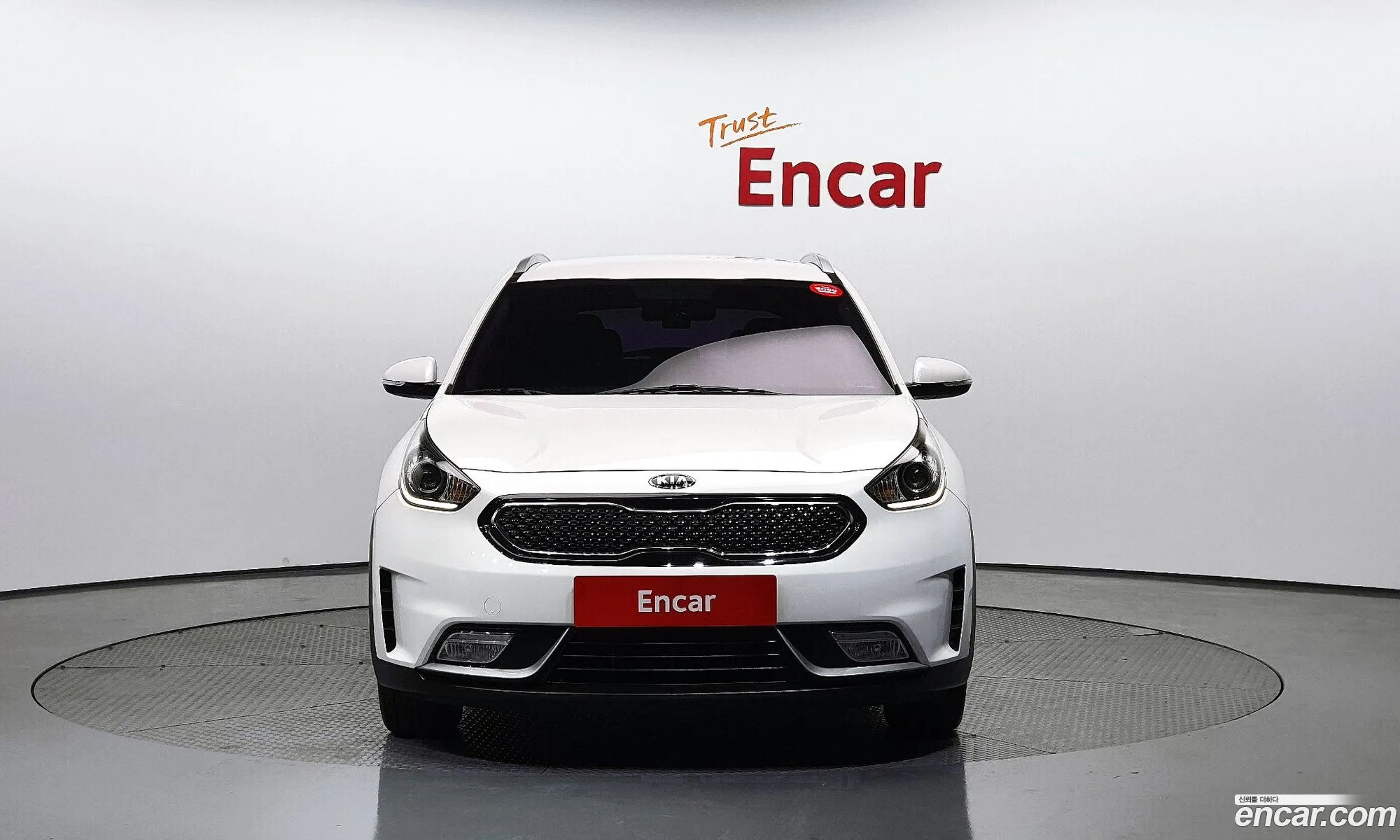 Kia Niro Prestige - фотография 19018540
