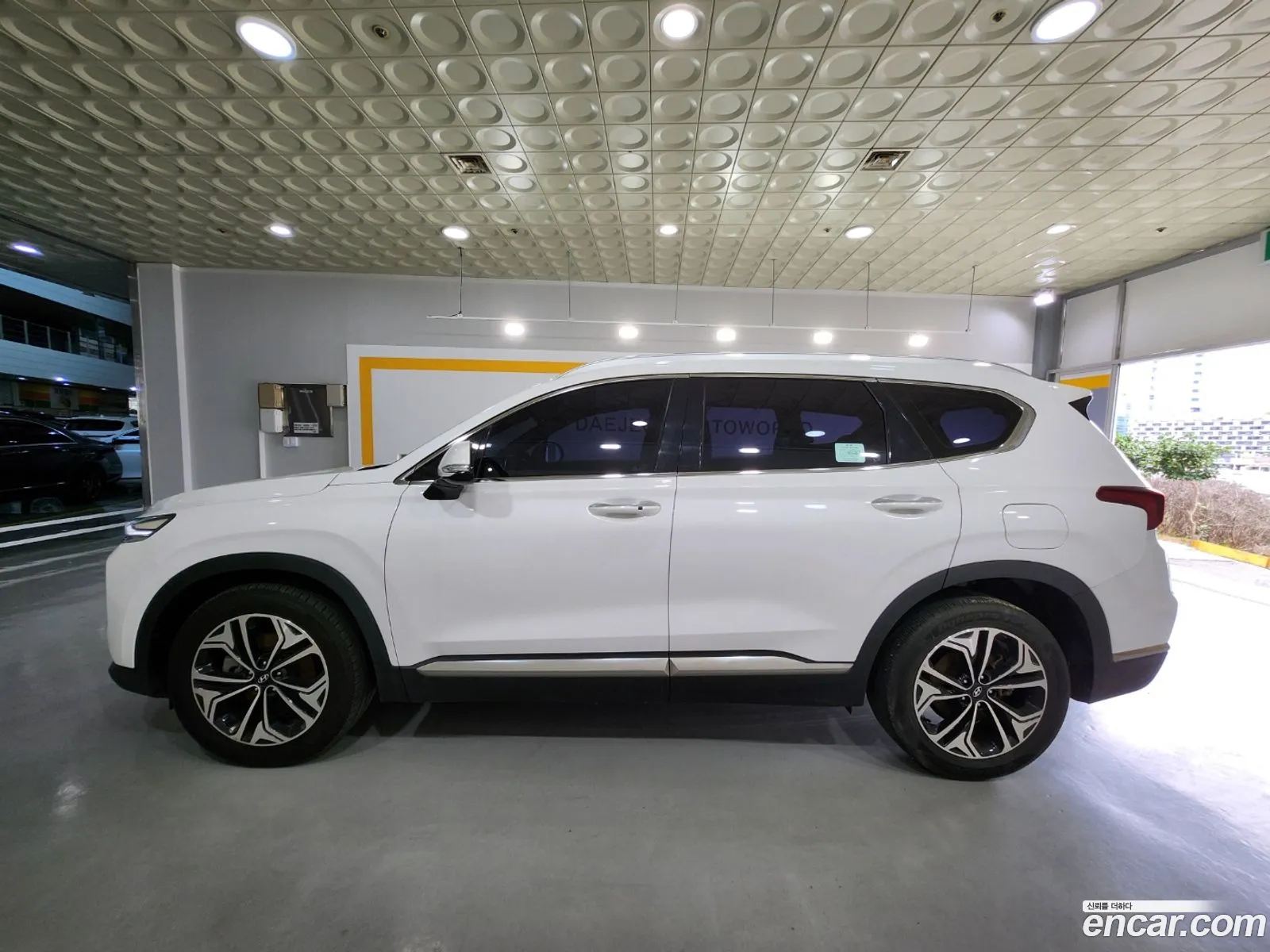 Hyundai Santa Fe Diesel 20 4Wd 2018 - фотография 18619491