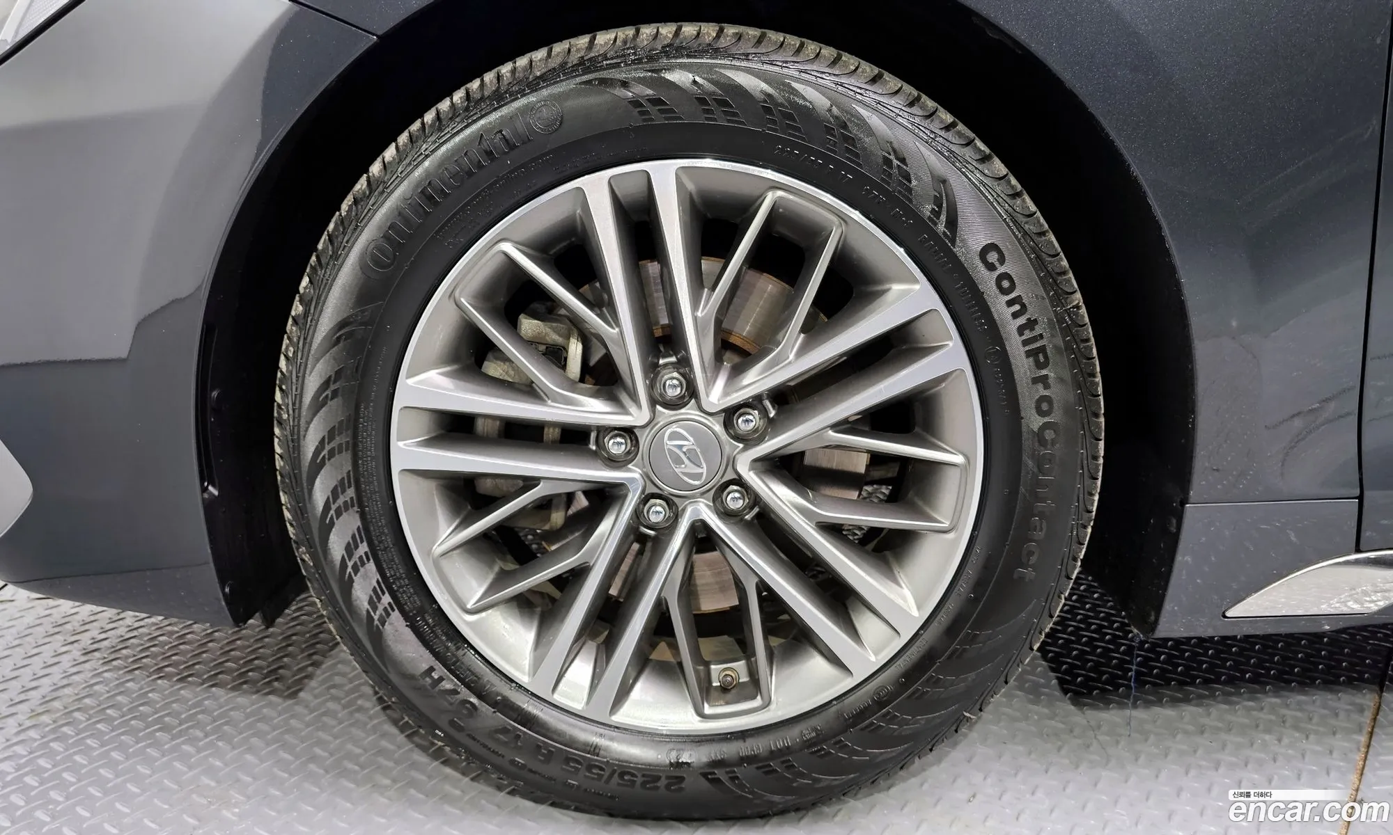 Hyundai Grandeur 24 Premium 2017 - фотография 18340960