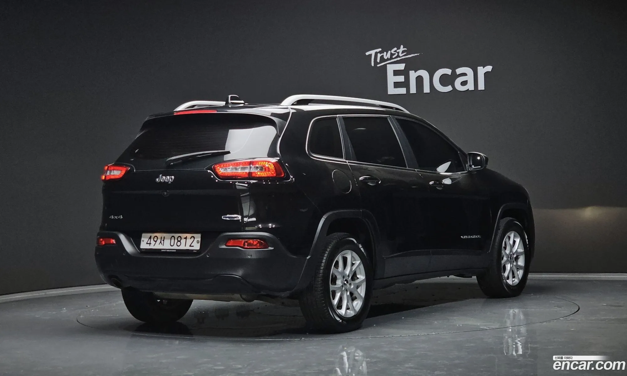 Jeep Cherokee V Kl 24 Longitude Awd 2016 - фотография 4501353