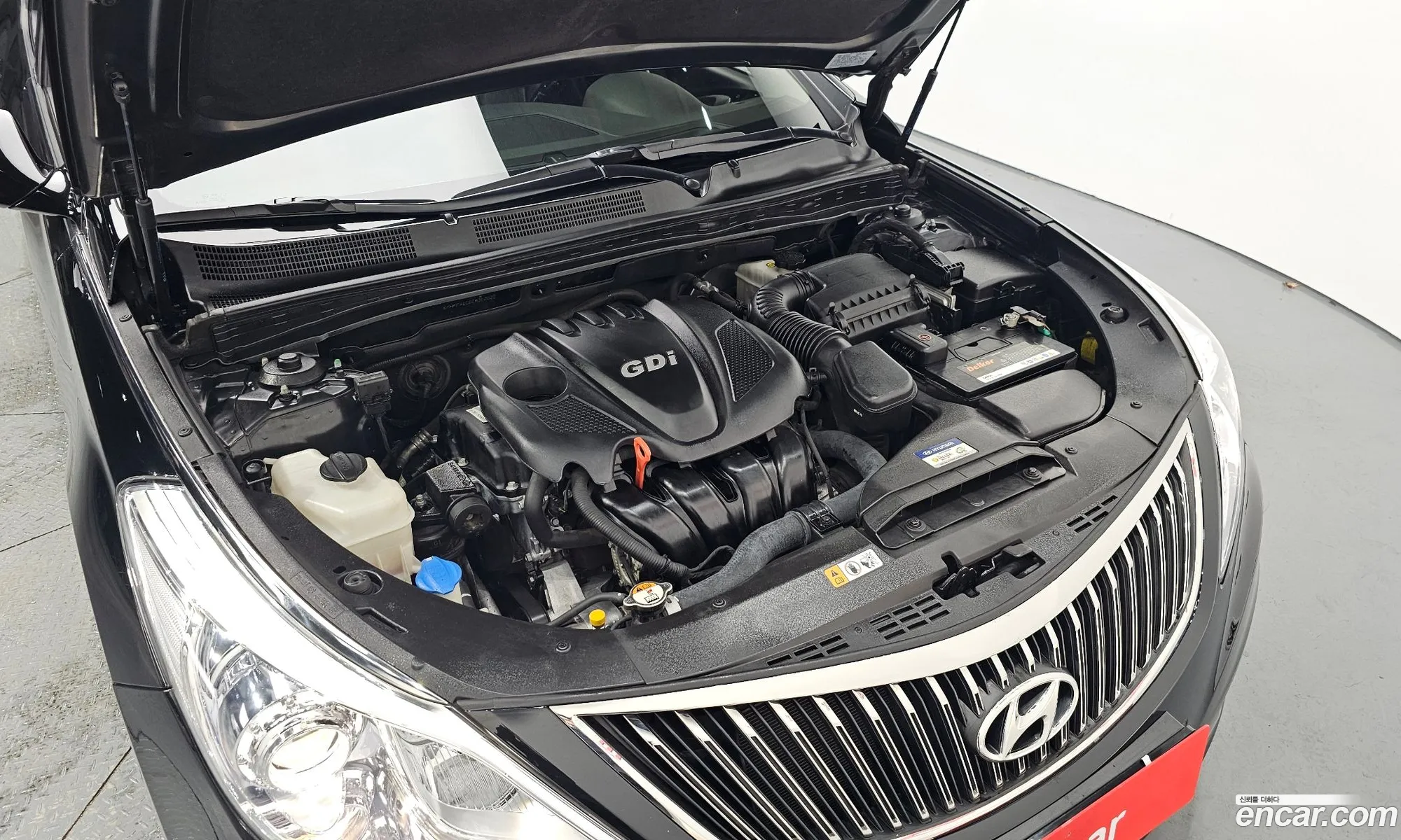 Hyundai Grandeur V Hg240 Modern 2014 - фотография 13185110