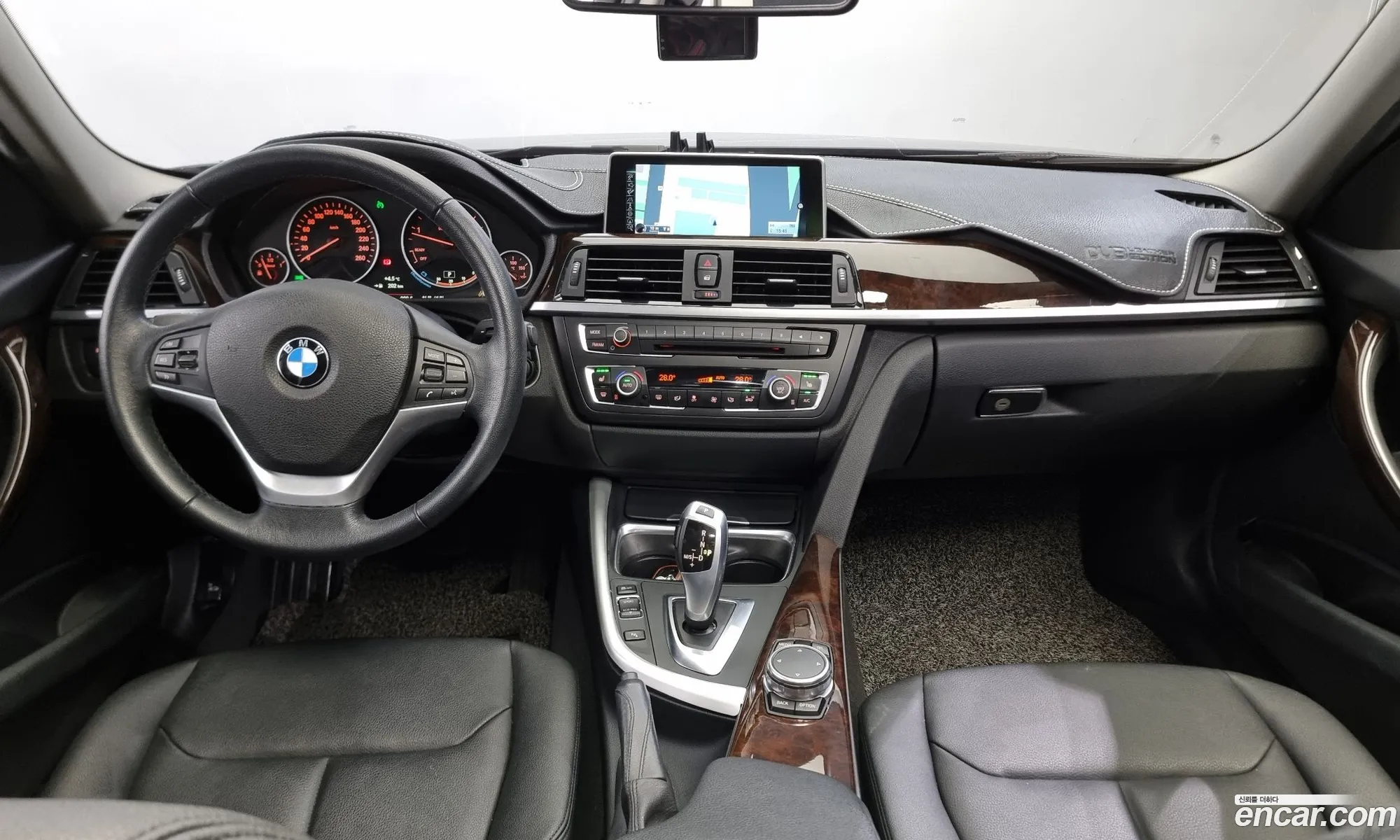 BMW 3Er Vi F3X 320D 2015 - фотография 966112