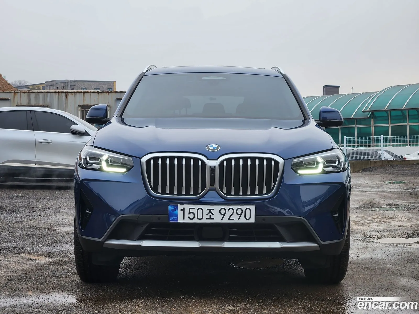 BMW X3 xDrive 20I 2023 - фотография 15083339