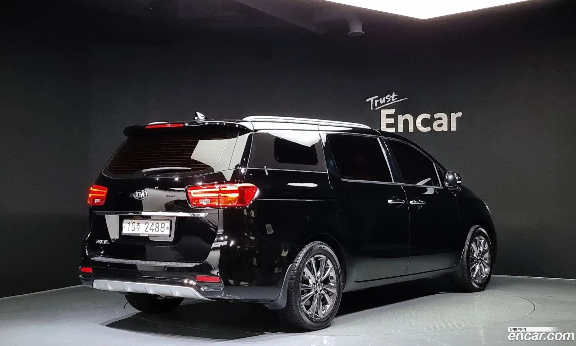 Kia Carnival Iii 9-Seater Noblesse 2019 - фотография 12337209