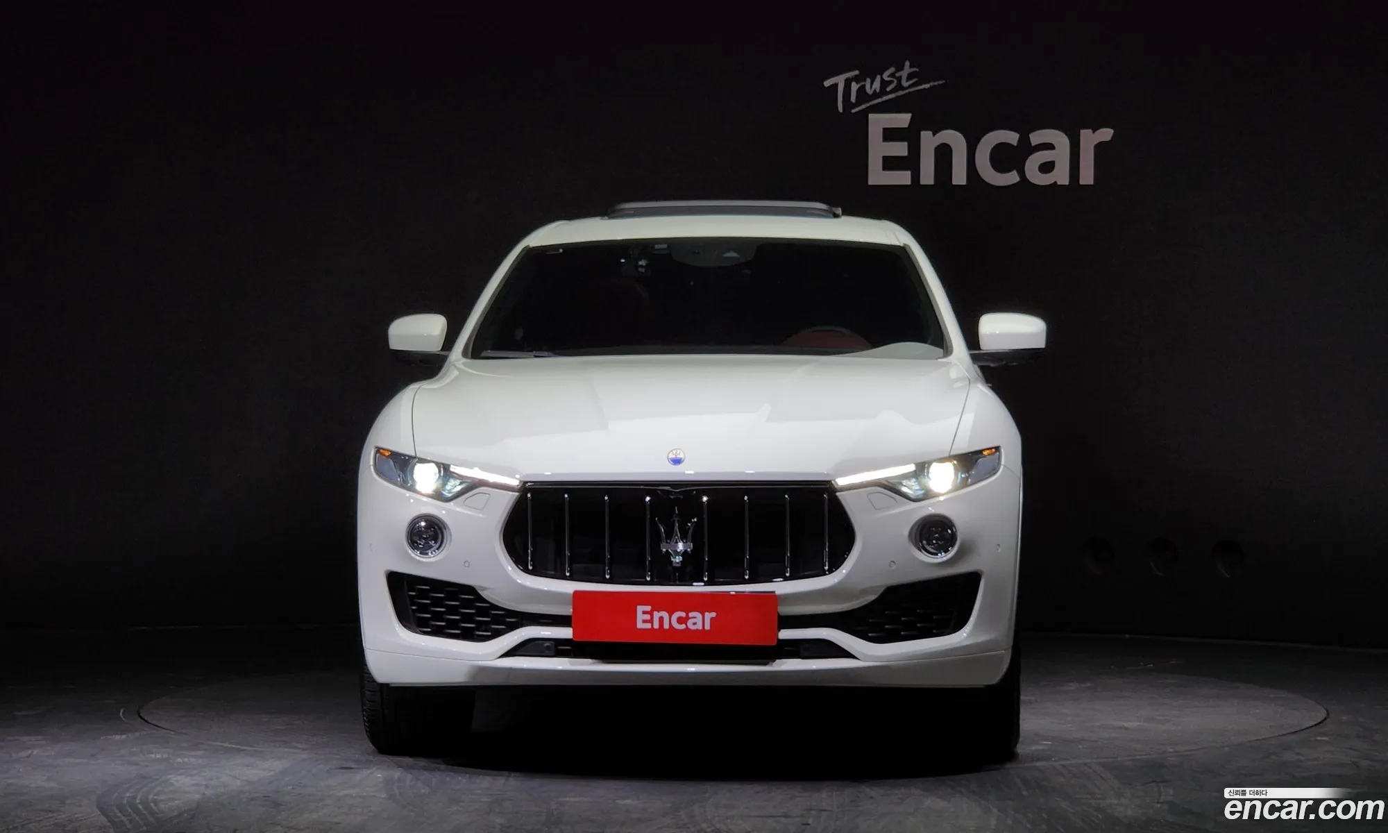 Maserati Levante I 30 Awd Luxury 2017 - фотография 3723689