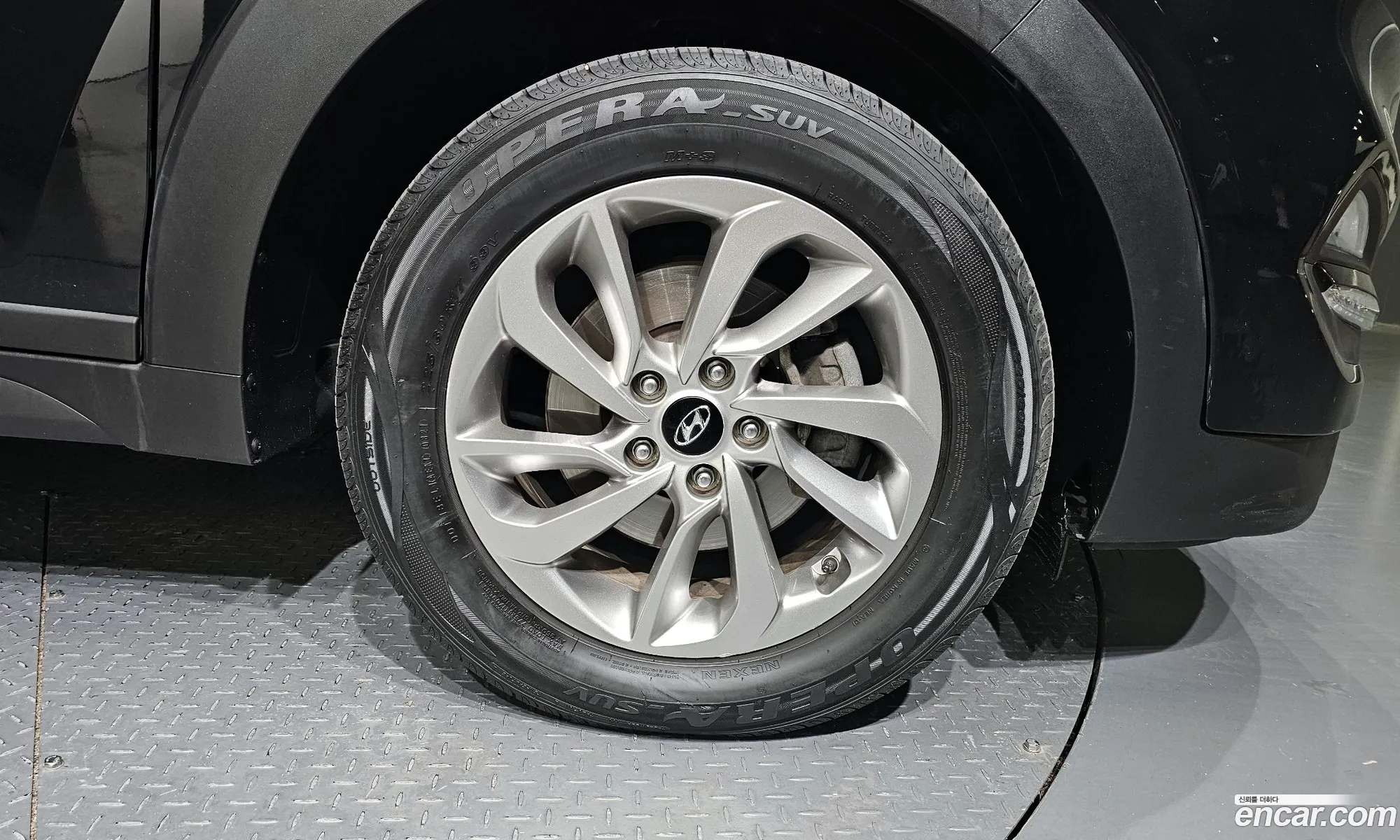 Hyundai Tucson Iii Diesel 20 2Wd 2016 - фотография 19174043