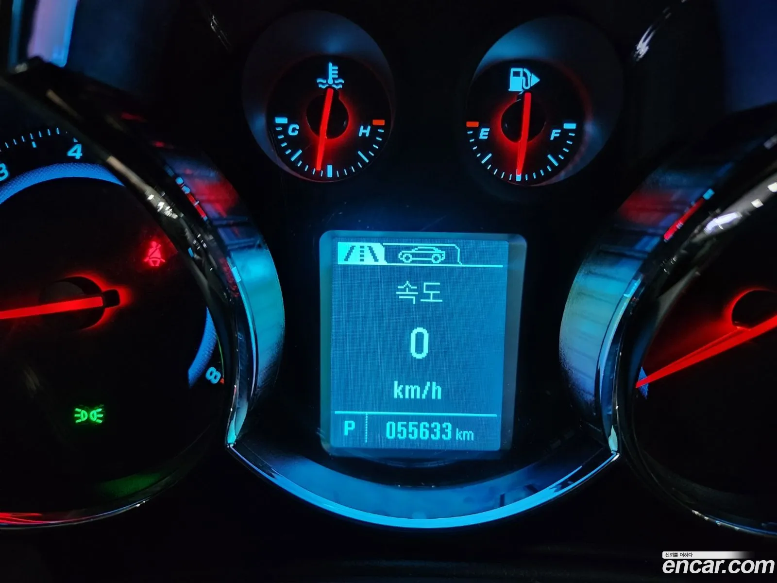 Chevrolet Cruze 18 Ltz 2015 - фотография 5195911