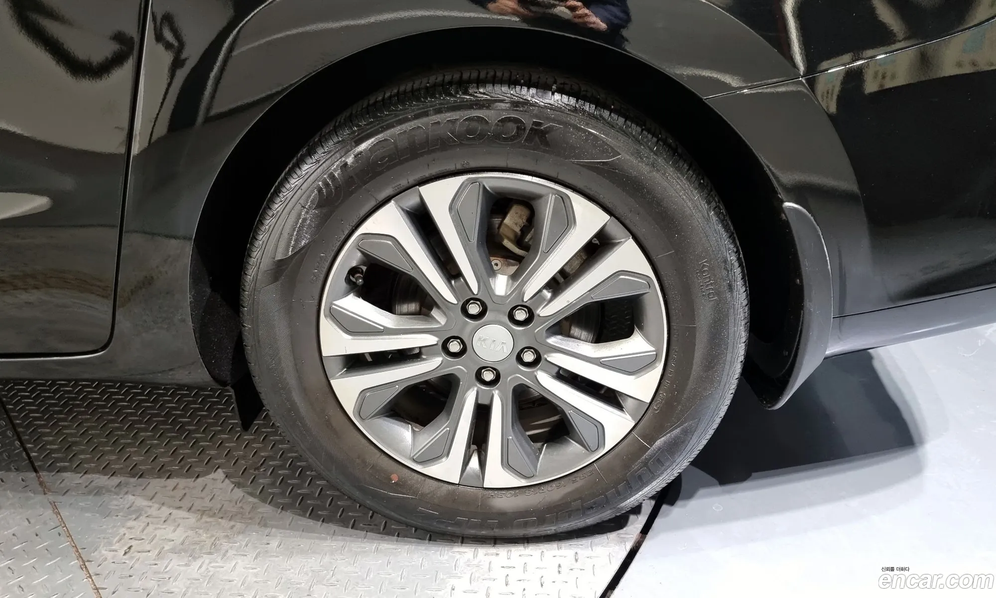 Kia Carnival Iii 9-Seater Luxury 2019 - фотография 14204593