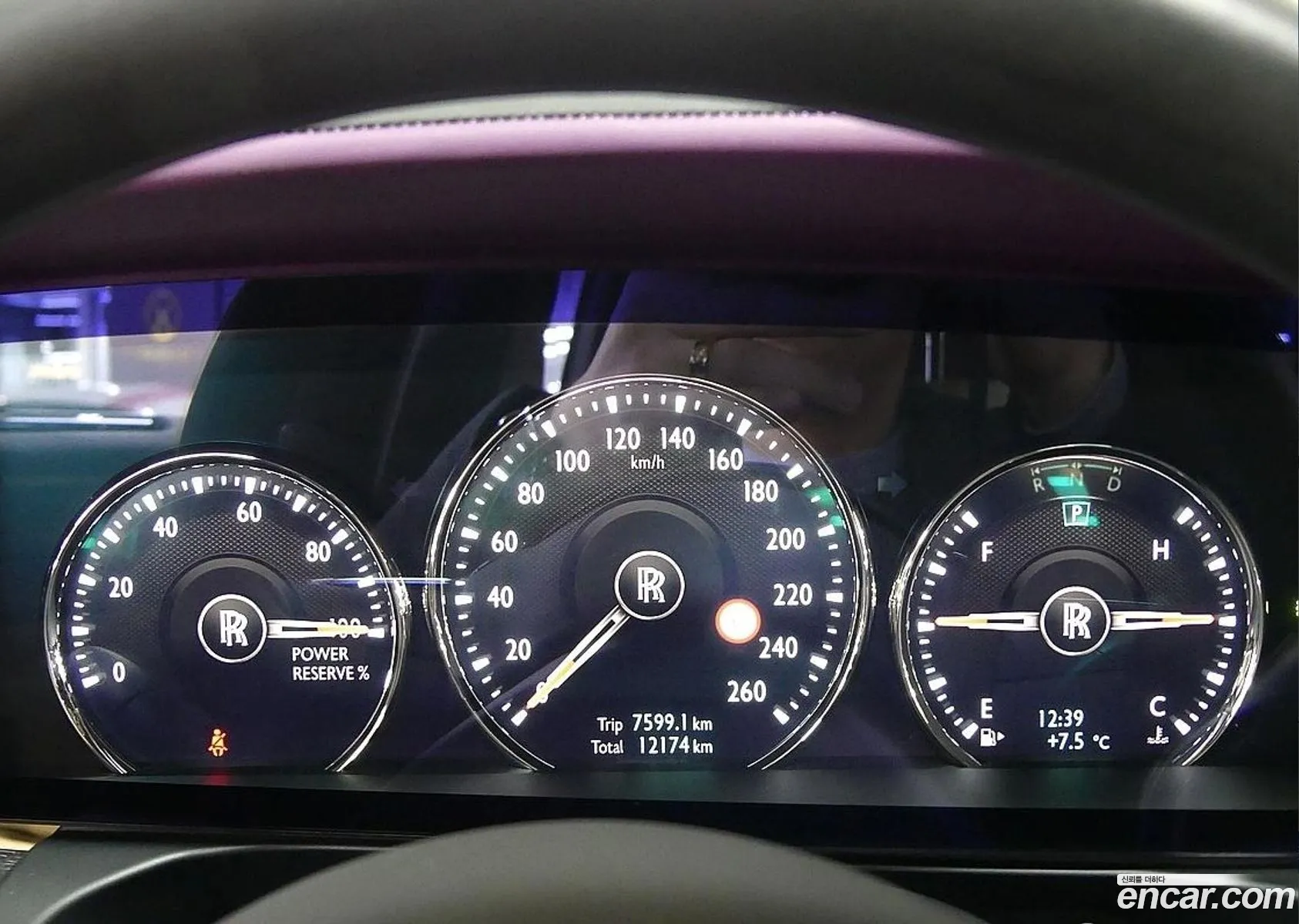 Rolls-Royce Ghost 67 V12 Black Badge 2023 - фотография 3507819
