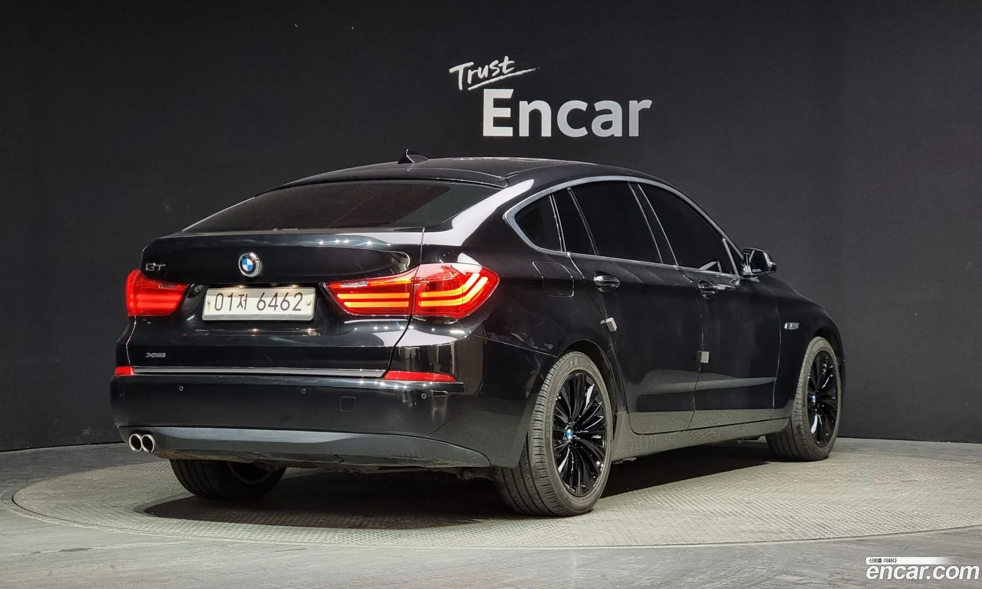 BMW 5 Series Gt F07 Gt 30D xDrive - фотография 4609890