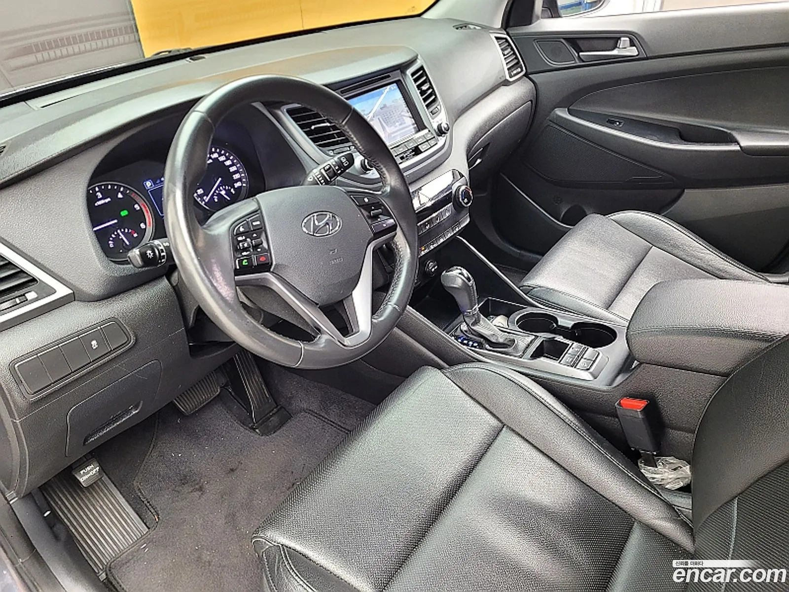 Hyundai Tucson Iii Diesel 20 2Wd 2018 - фотография 18034194