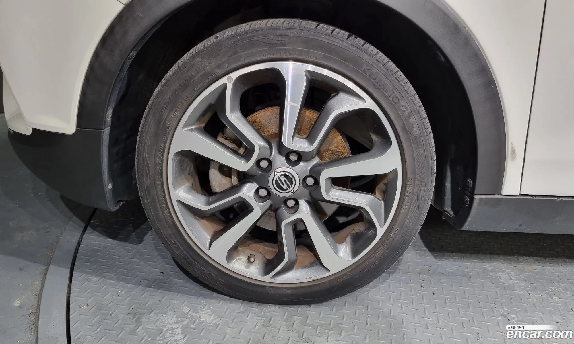 Ssangyong Tivoli Tivoli Diesel Lx 2Wd 2016 - фотография 15644716