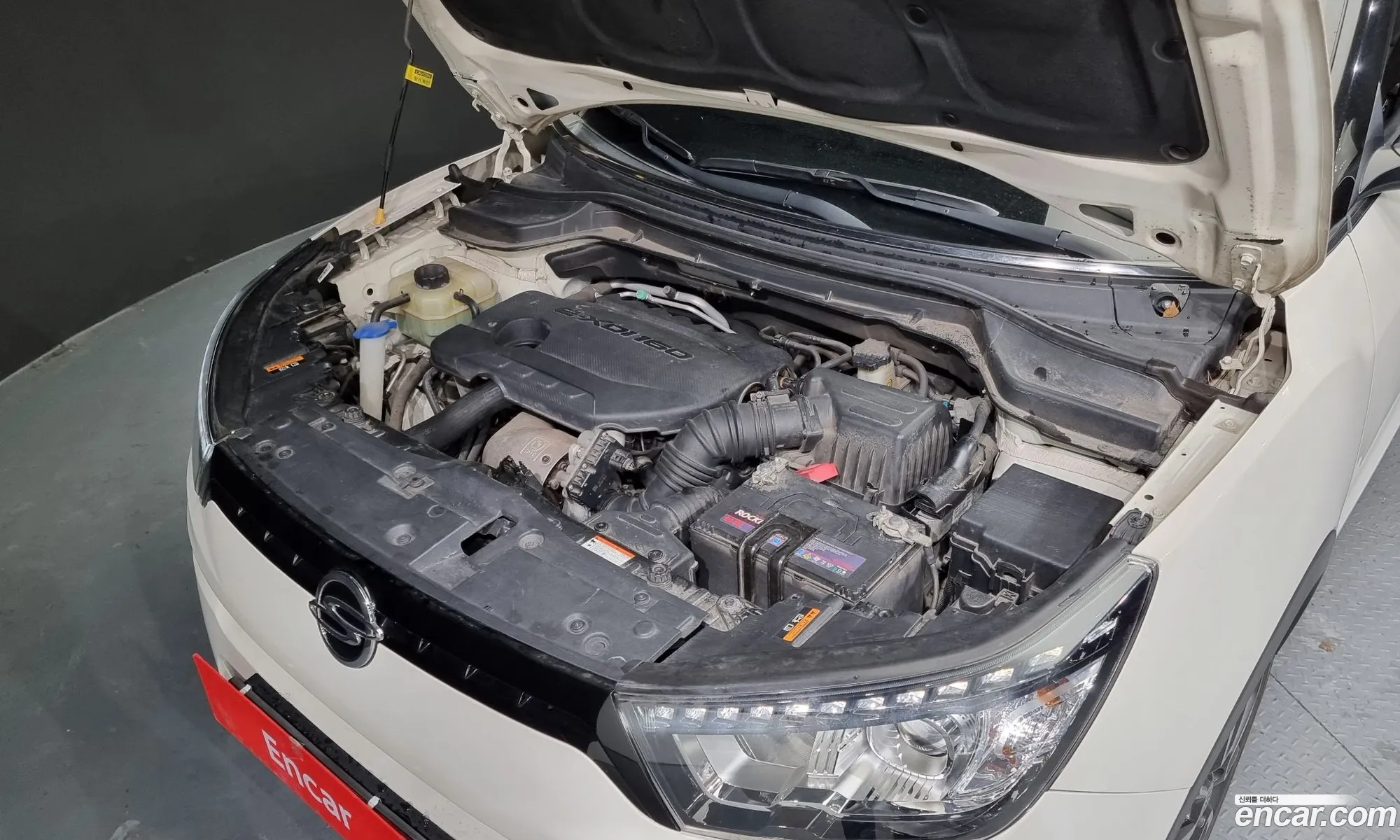 Ssangyong Tivoli Tivoli Diesel Lx 2Wd 2016 - фотография 15644717