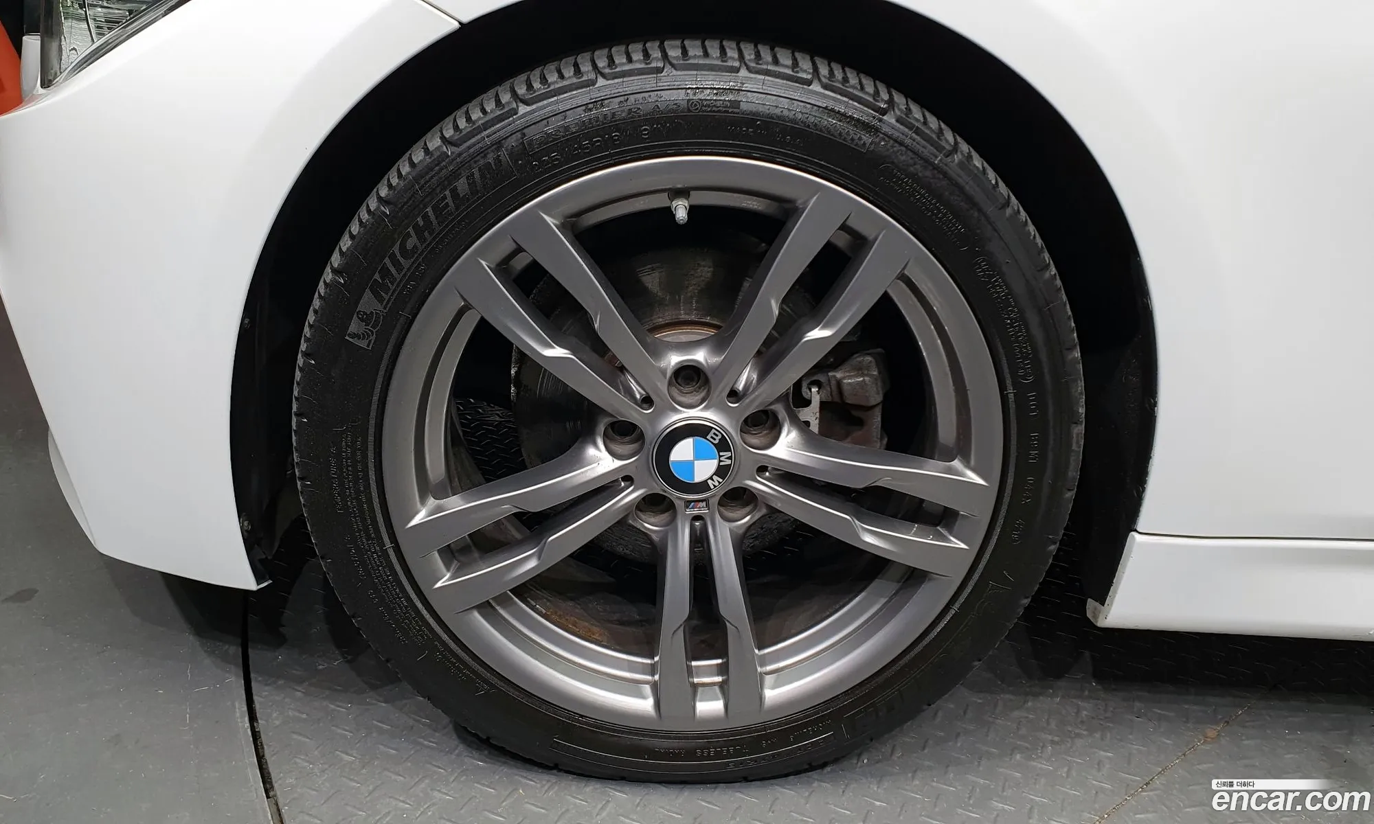 BMW 3Er Vi F3X 320D M Sports 2017 - фотография 12129153