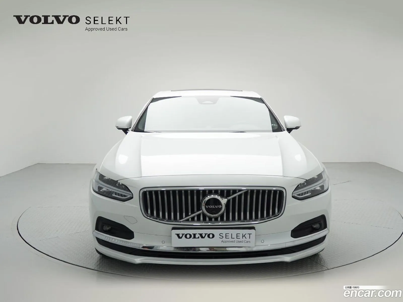 Volvo S90 B5 Ultimate Bright 2023 - фотография 6528532
