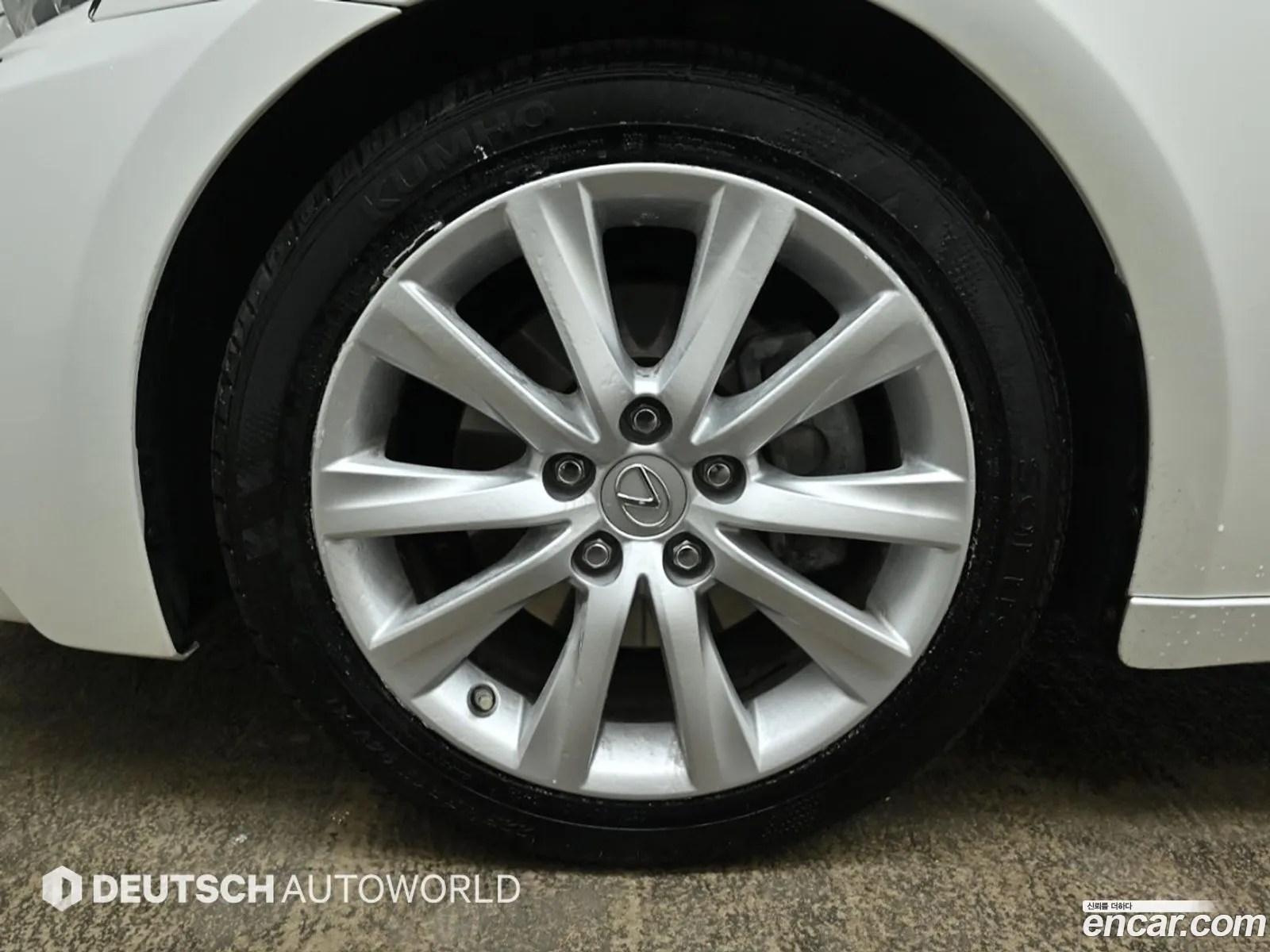 Lexus Is Iii Premium 2015 - фотография 3936788