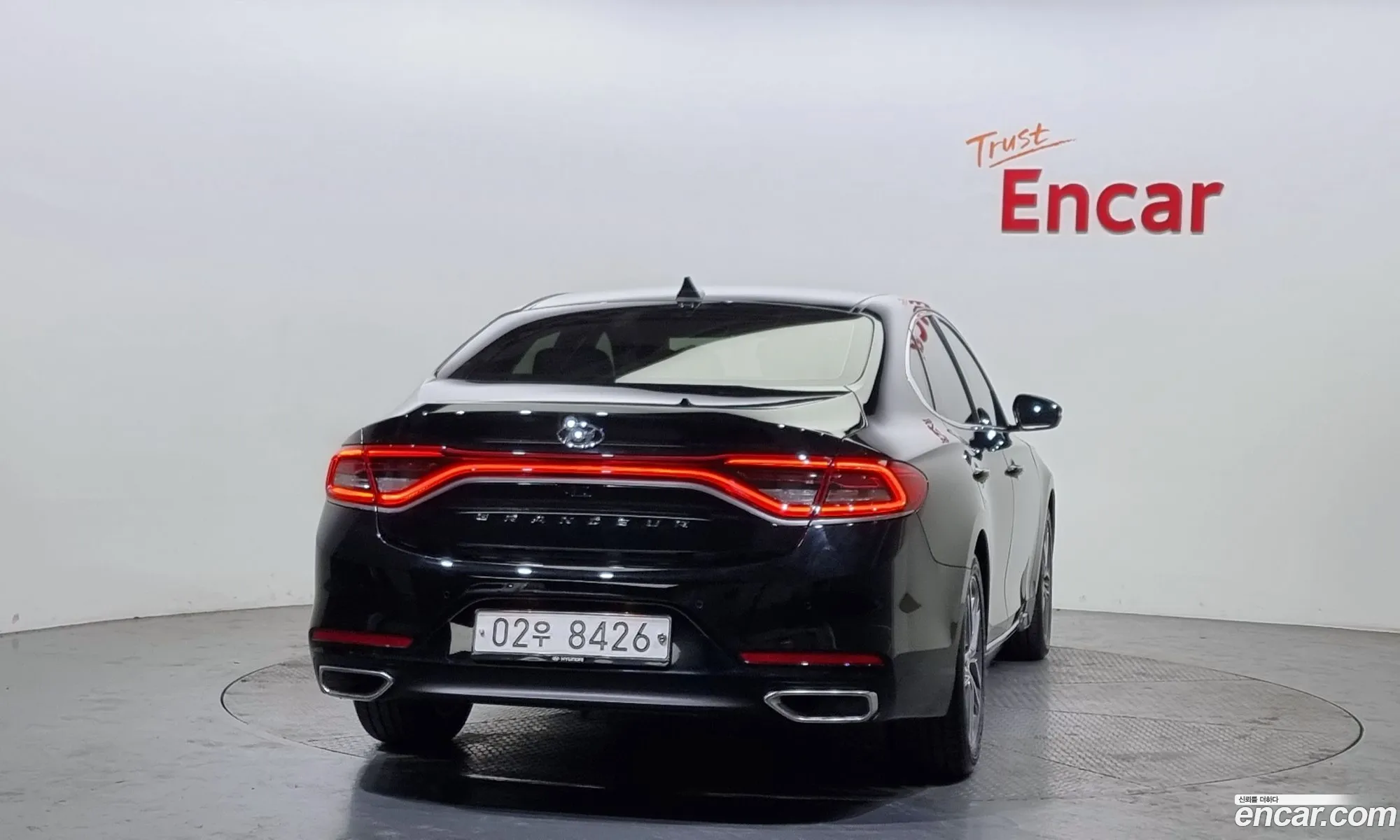 Hyundai Grandeur 24 Premium 2017 - фотография 11462529