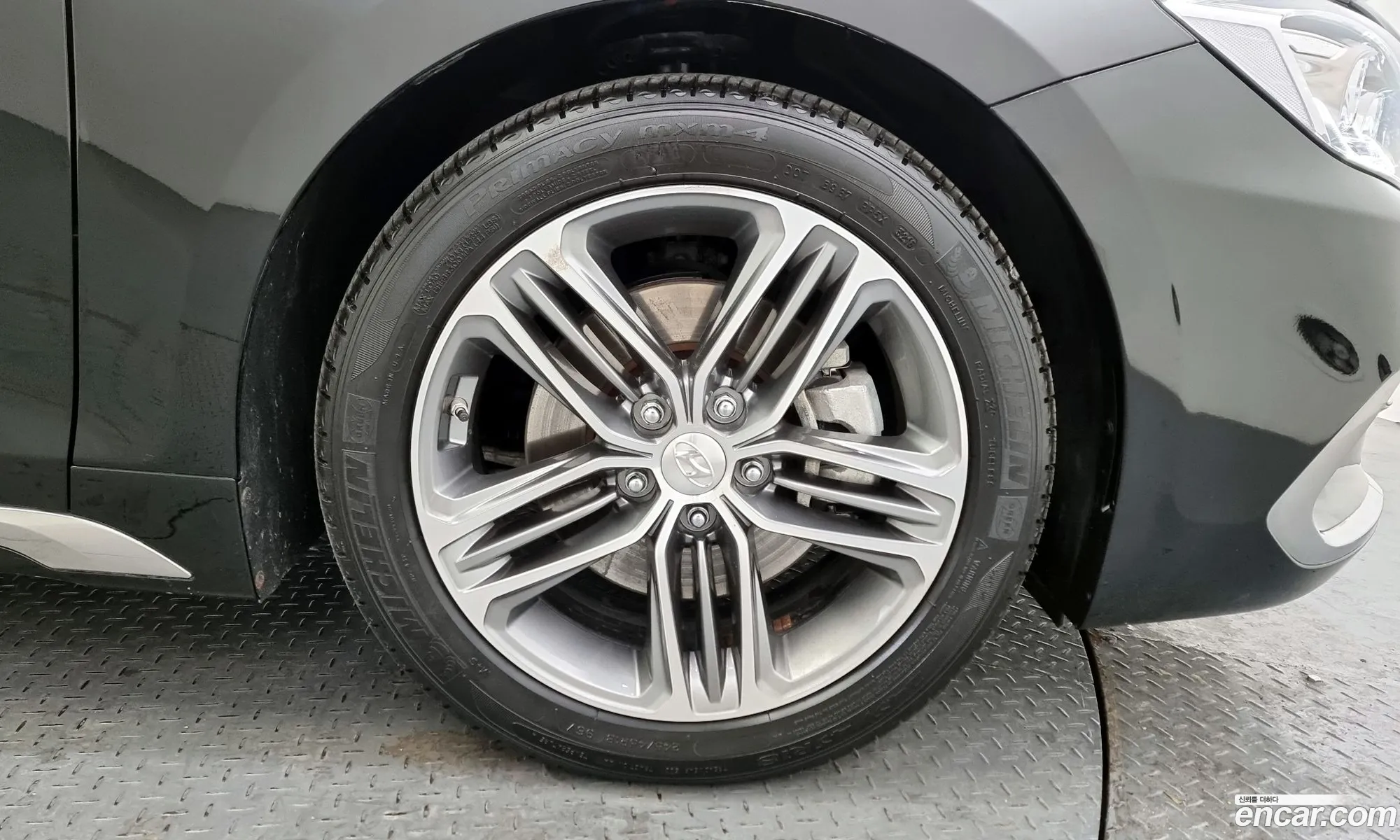 Hyundai Grandeur 24 Premium 2017 - фотография 11462530