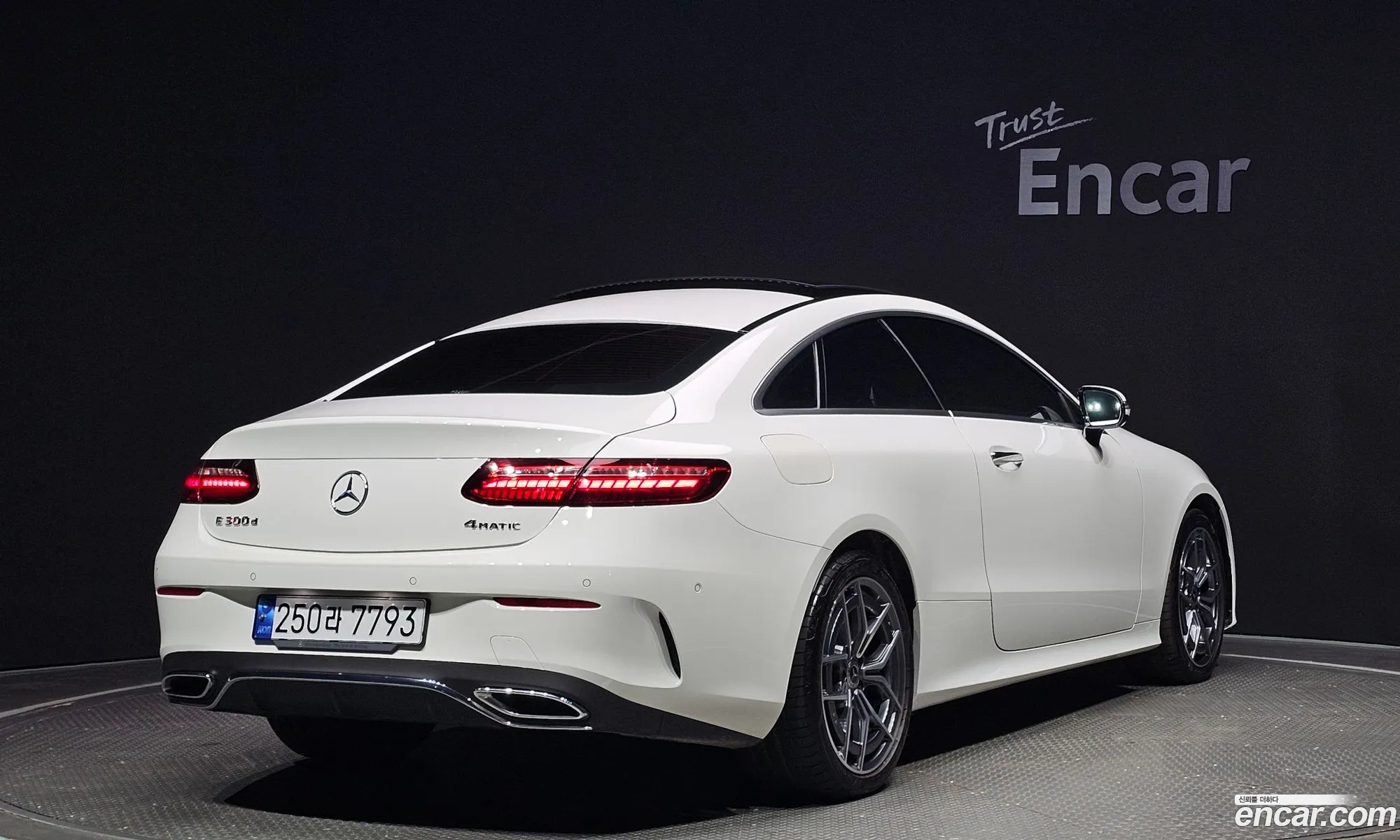 Mercedes-Benz E-Klasse V W213 S213 C238 E300D 4Matic Coupe 2022 - фотография 12656660