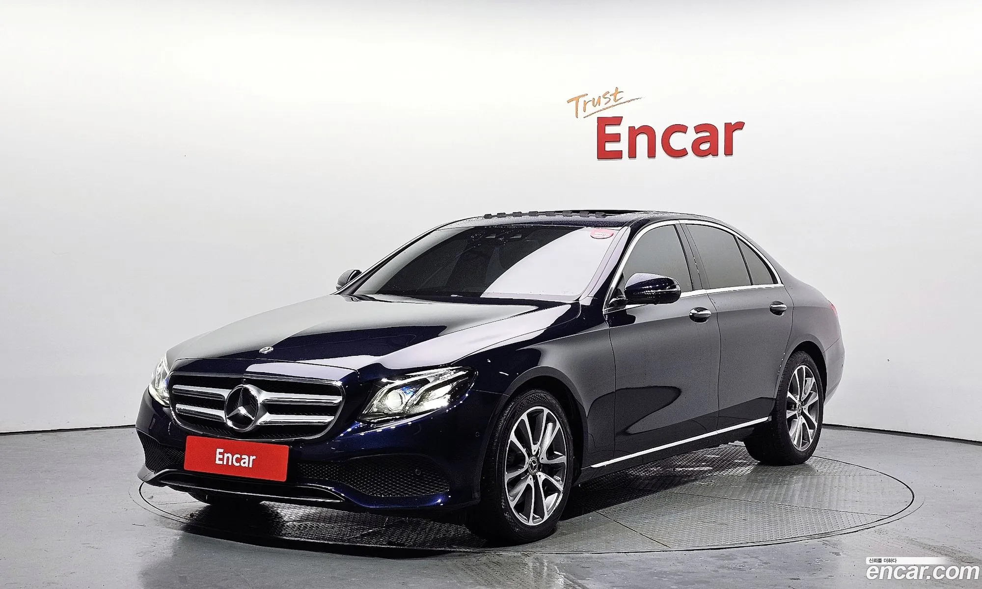 Mercedes-Benz E-Klasse V W213 S213 C238 E300 4Matic Avant Garde 2019 - фотография 12416091
