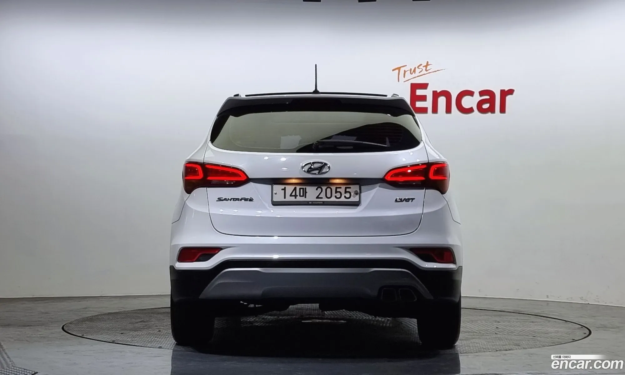 Hyundai Santa Fe Iii Diesel 20 2Wd 2016 - фотография 19677557