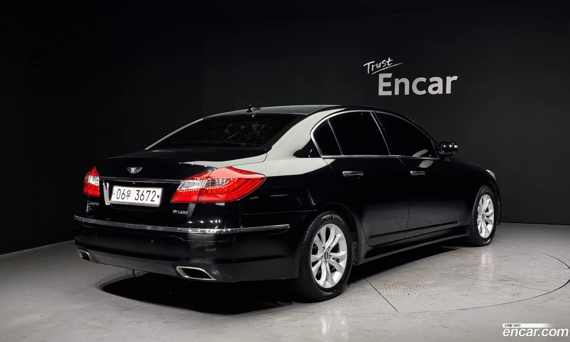 Hyundai Genesis Bh330 Modern 2014 - фотография 15655114