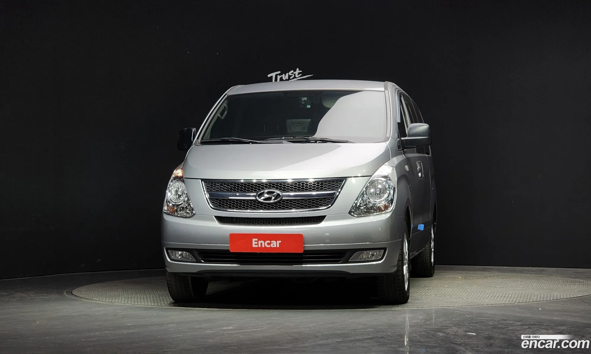 Hyundai Starex 4Wd 11-Seater Wagon 2015 - фотография 16817890