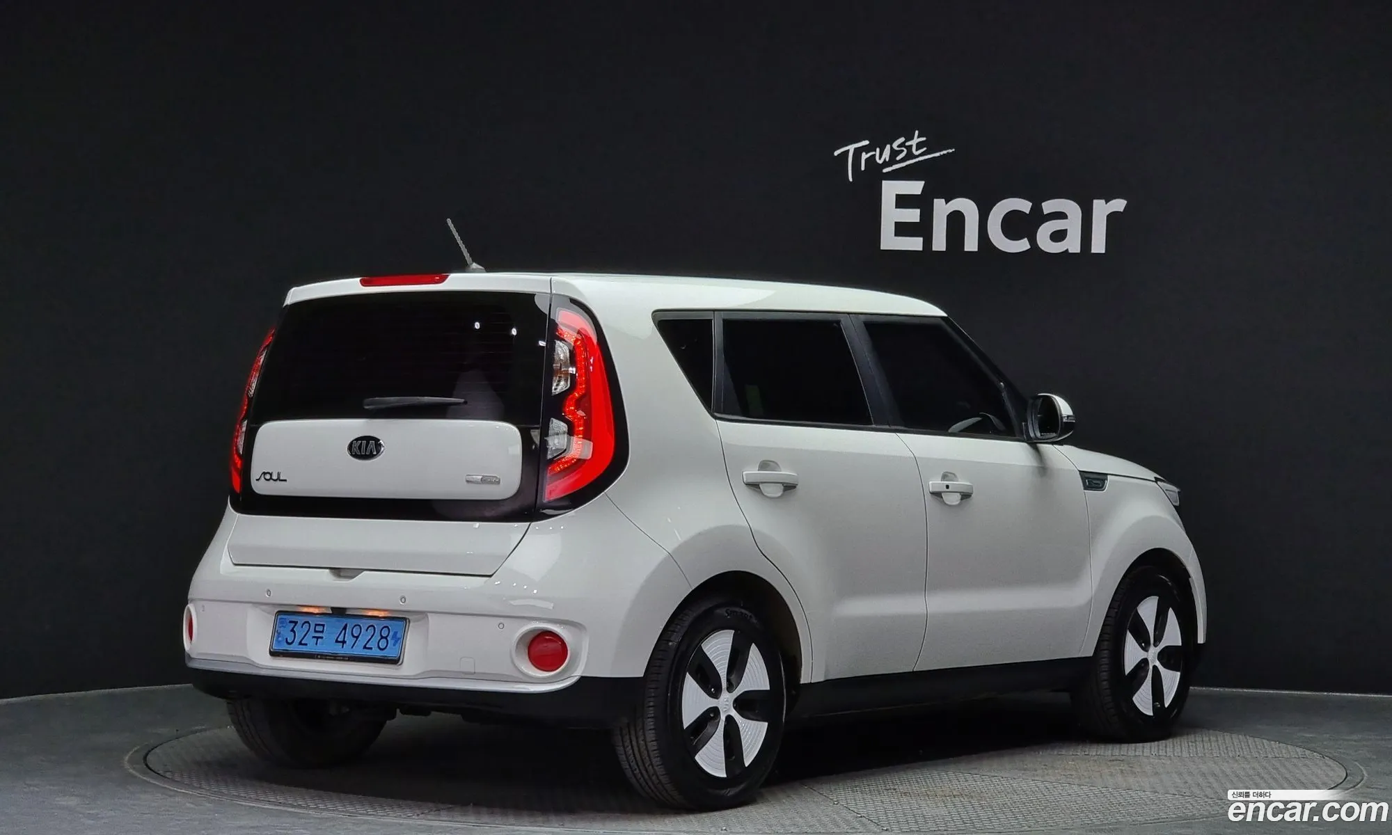 Kia Soul Ii Ev 2018 - фотография 12546043