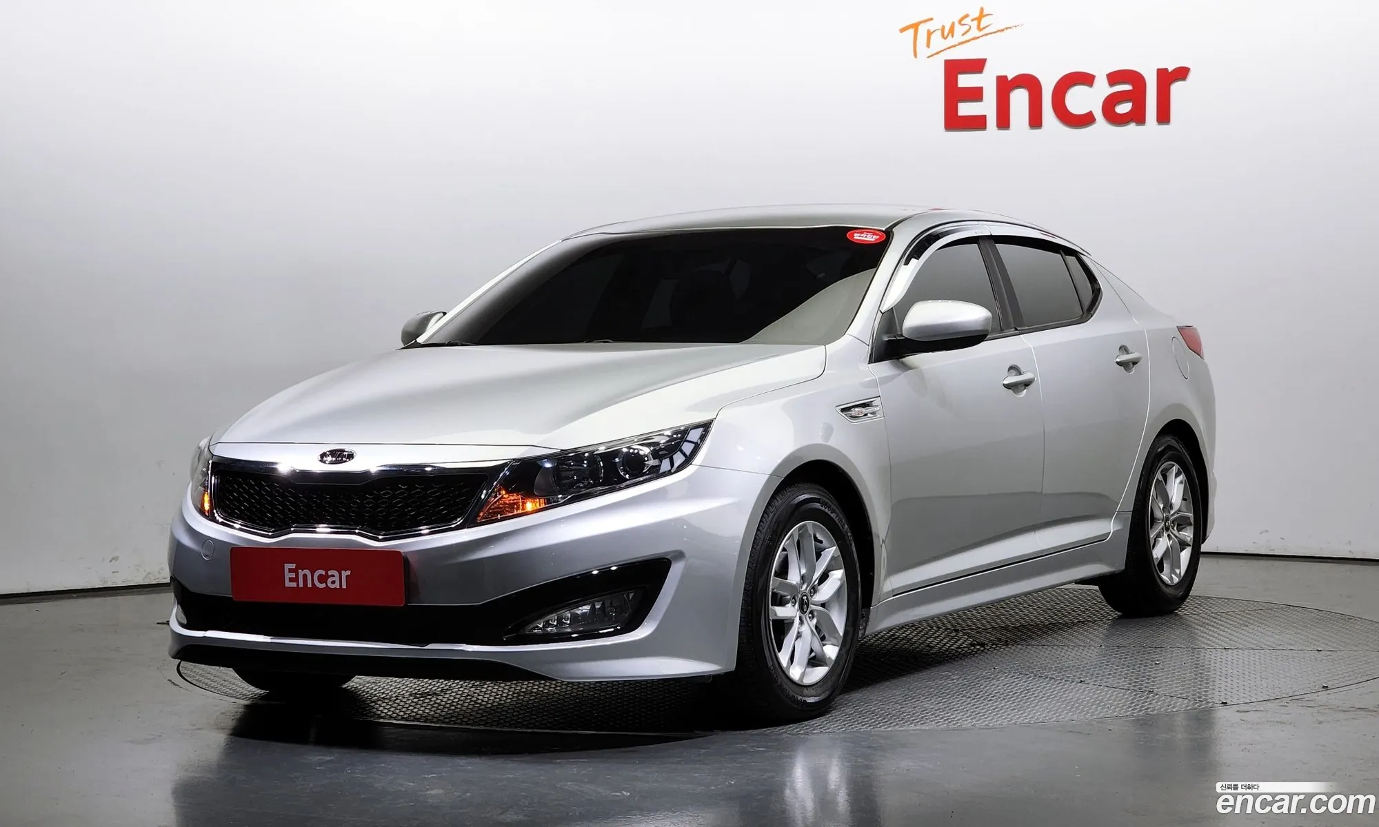 Kia K5 Lpi Deluxe - фотография 11201469