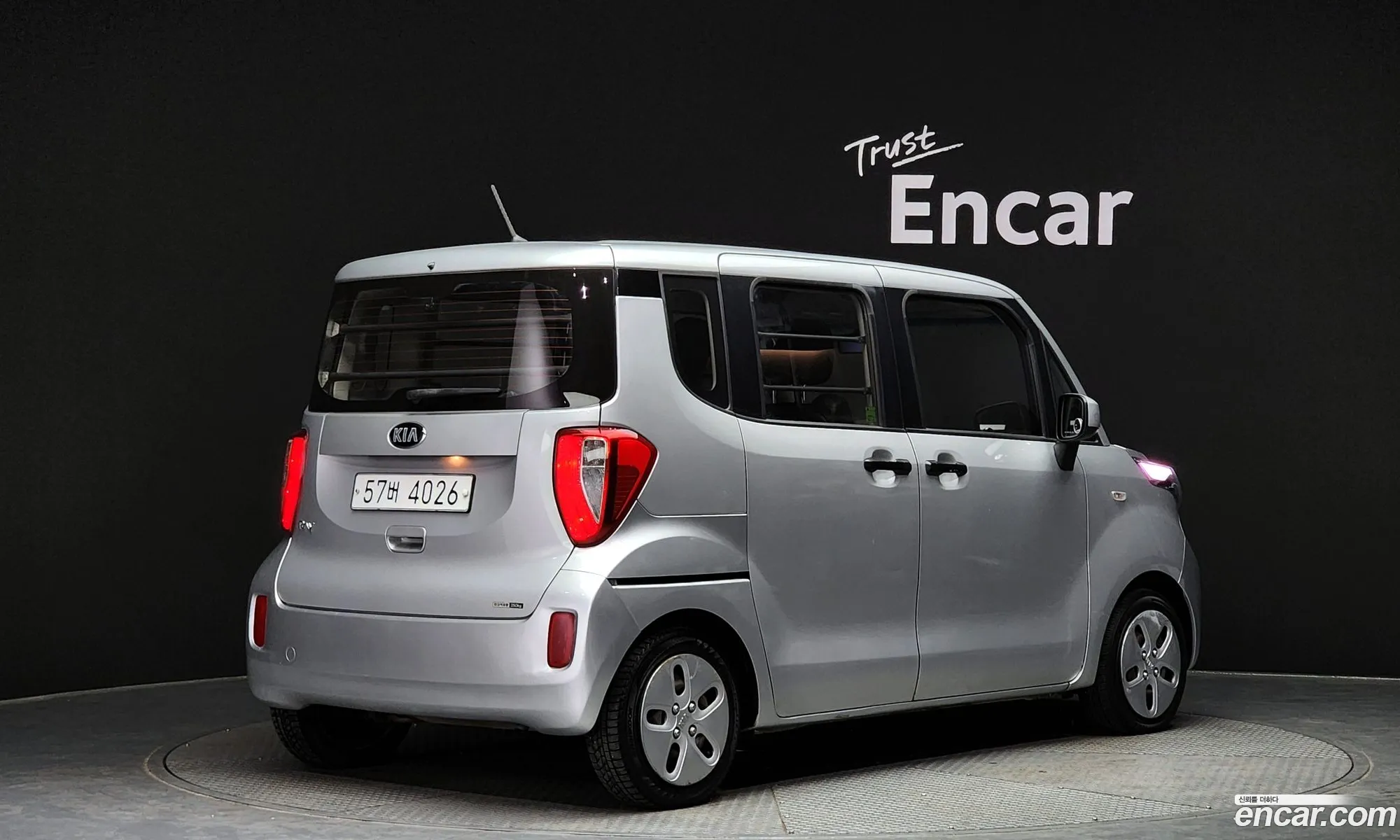Kia Ray Luxury Van 2014 - фотография 12718340