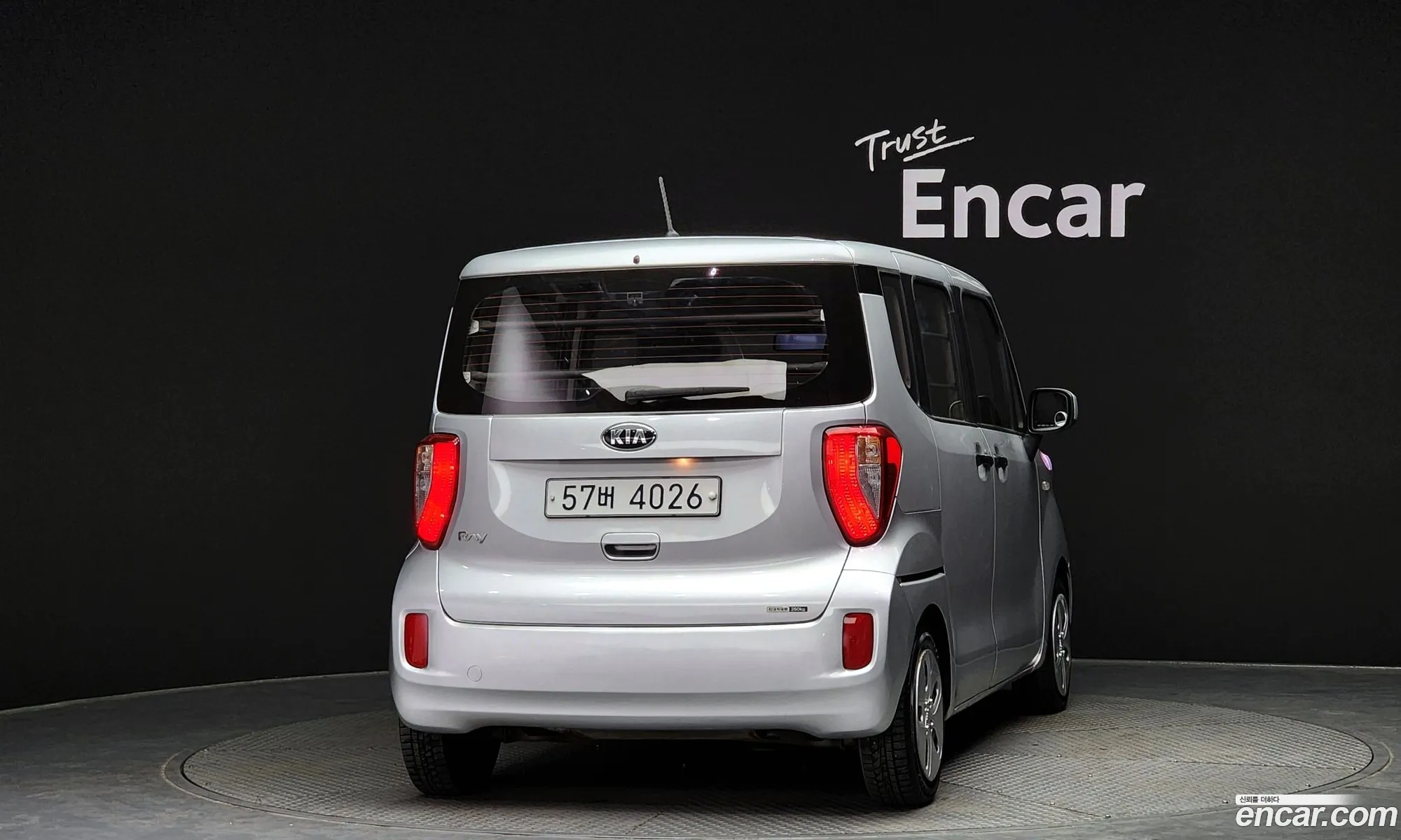 Kia Ray Luxury Van 2014 - фотография 12718342
