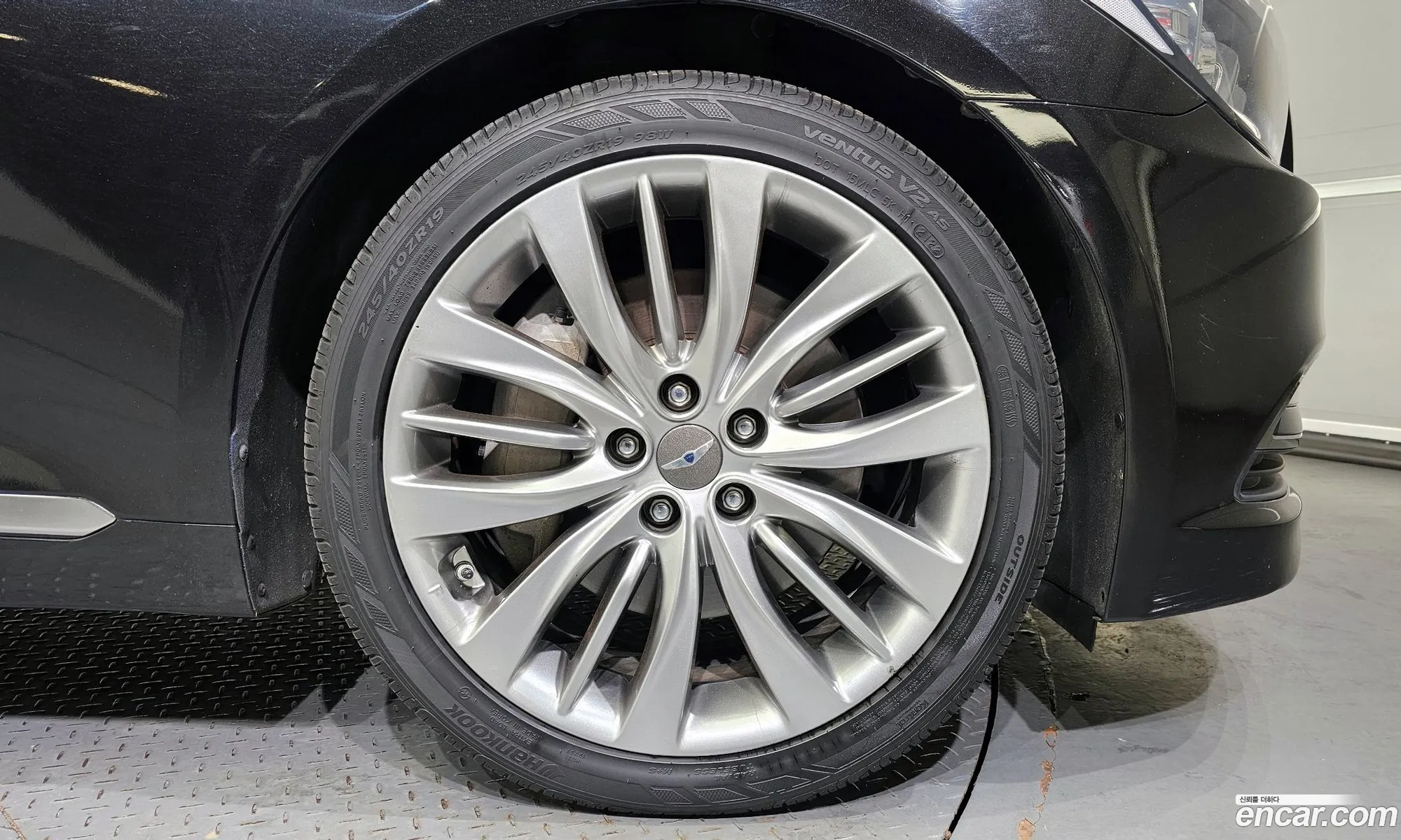Hyundai Genesis Ii G380 Exclusive 2016 - фотография 12118889